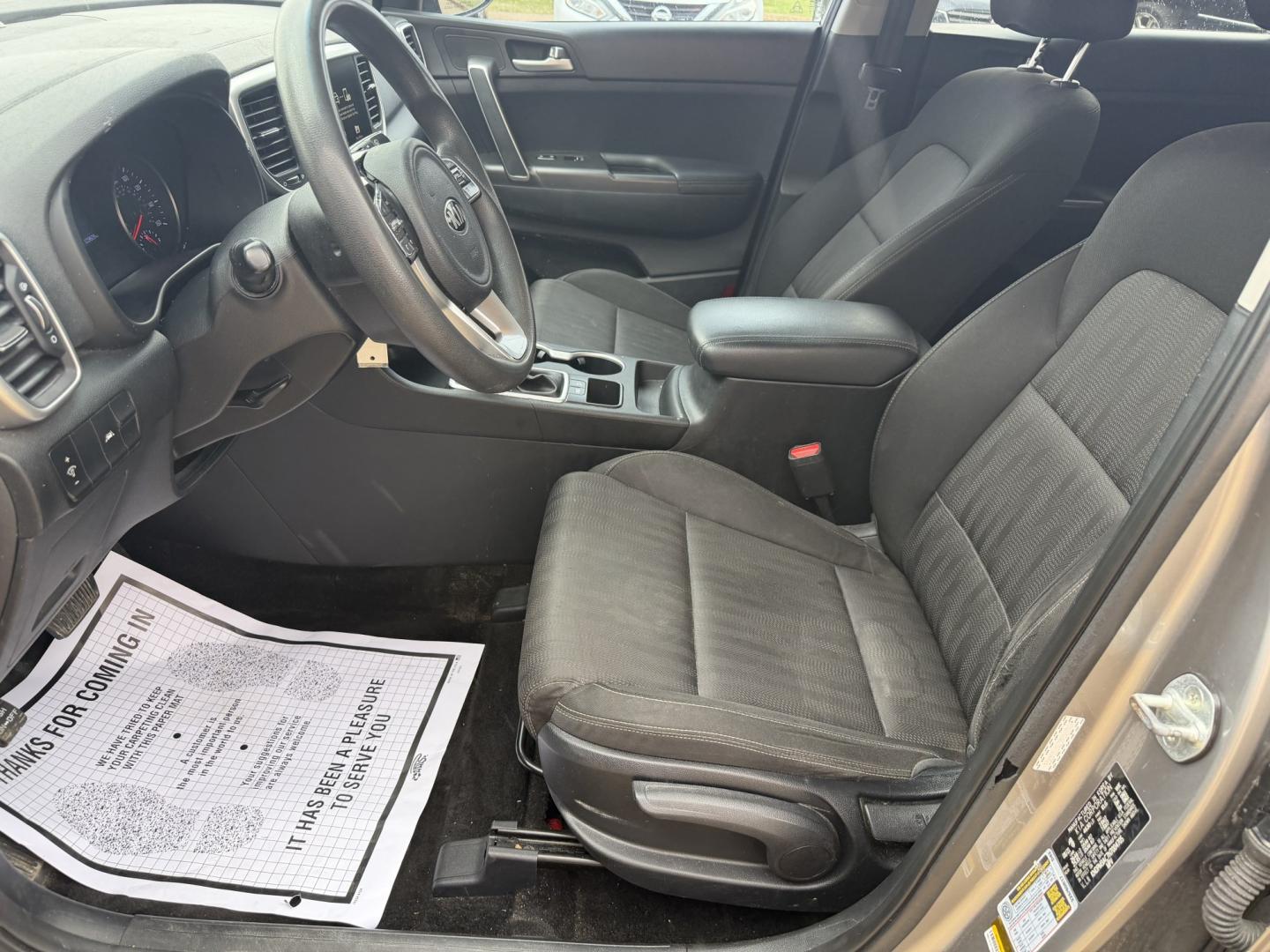 2022 GRAY KIA SPORTAGE LX (KNDPM3AC7N7) , located at 922 W. Beacon St., Philadelphia, MS, 39350, (601) 650-3675, 32.770447, -89.127151 - Photo#9