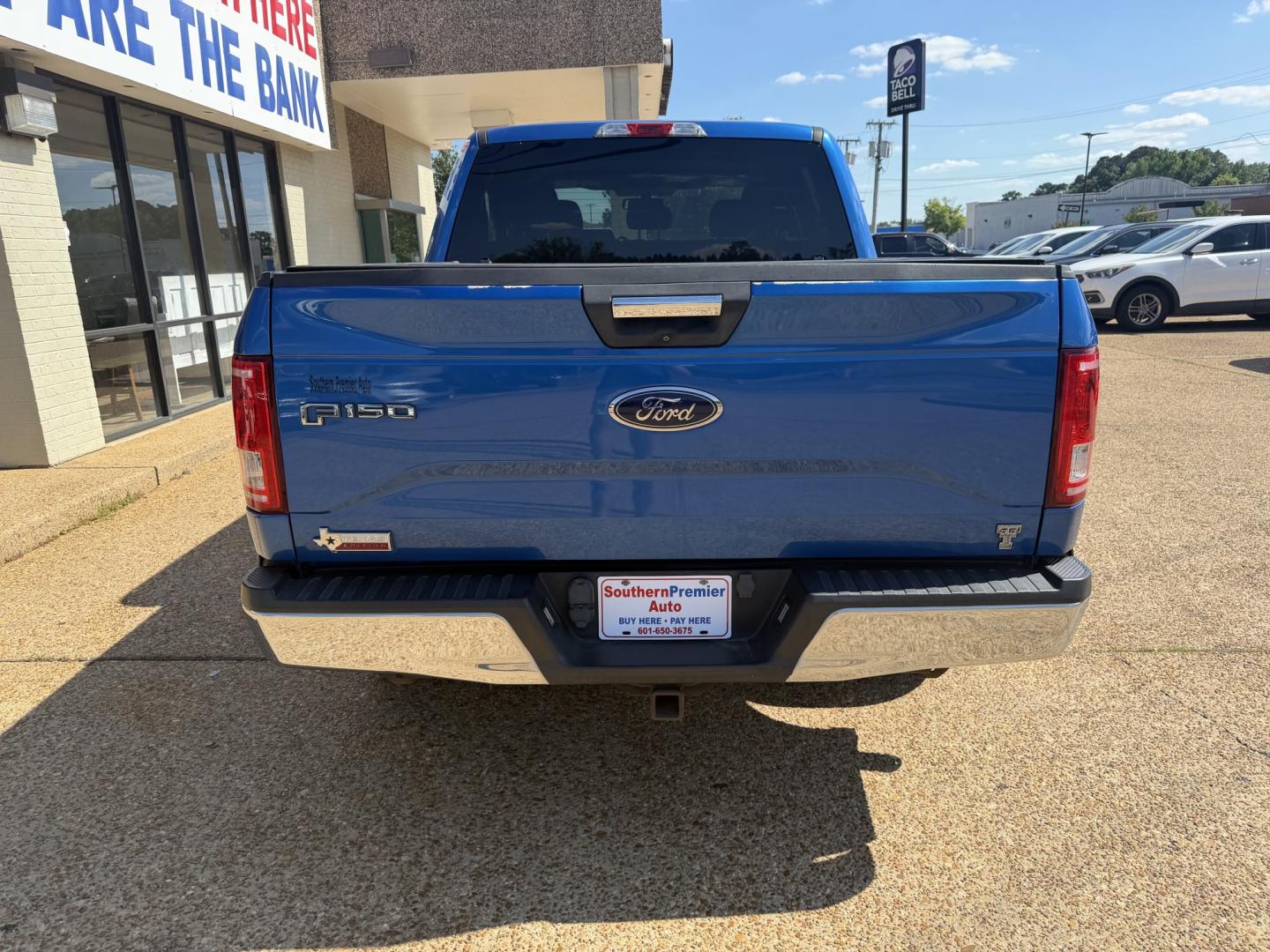 2015 BLUE FORD F-150 XLT (1FTEW1CPXFK) , located at 922 W. Beacon St., Philadelphia, MS, 39350, (601) 650-3675, 32.770447, -89.127151 - Photo#4