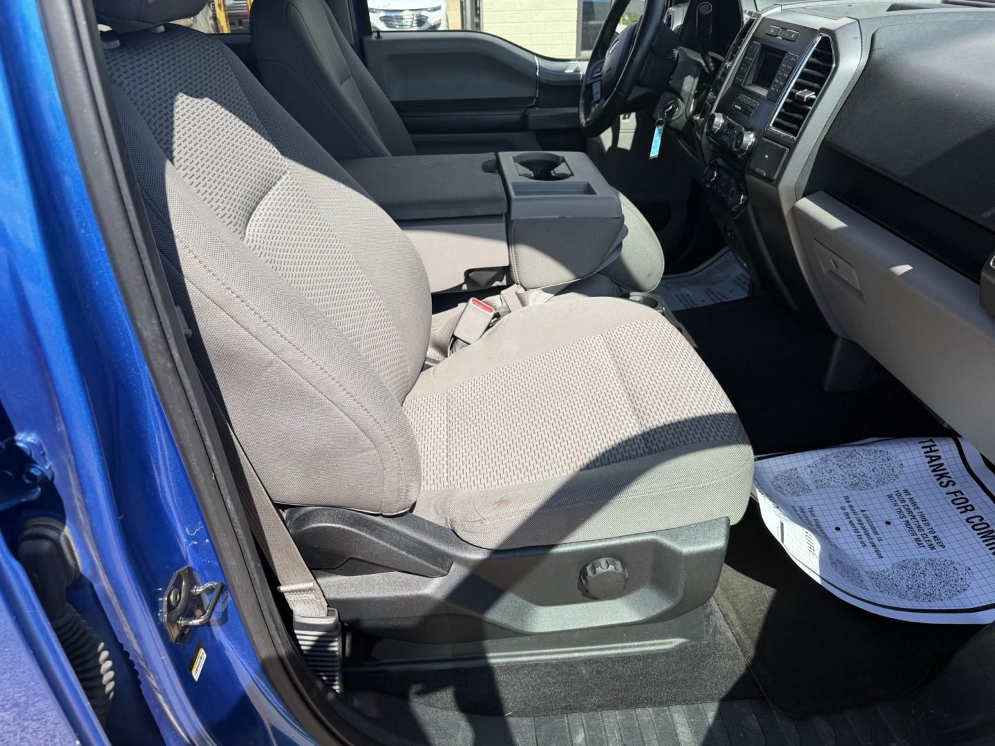 2015 BLUE FORD F-150 XLT (1FTEW1CPXFK) , located at 922 W. Beacon St., Philadelphia, MS, 39350, (601) 650-3675, 32.770447, -89.127151 - Photo#10