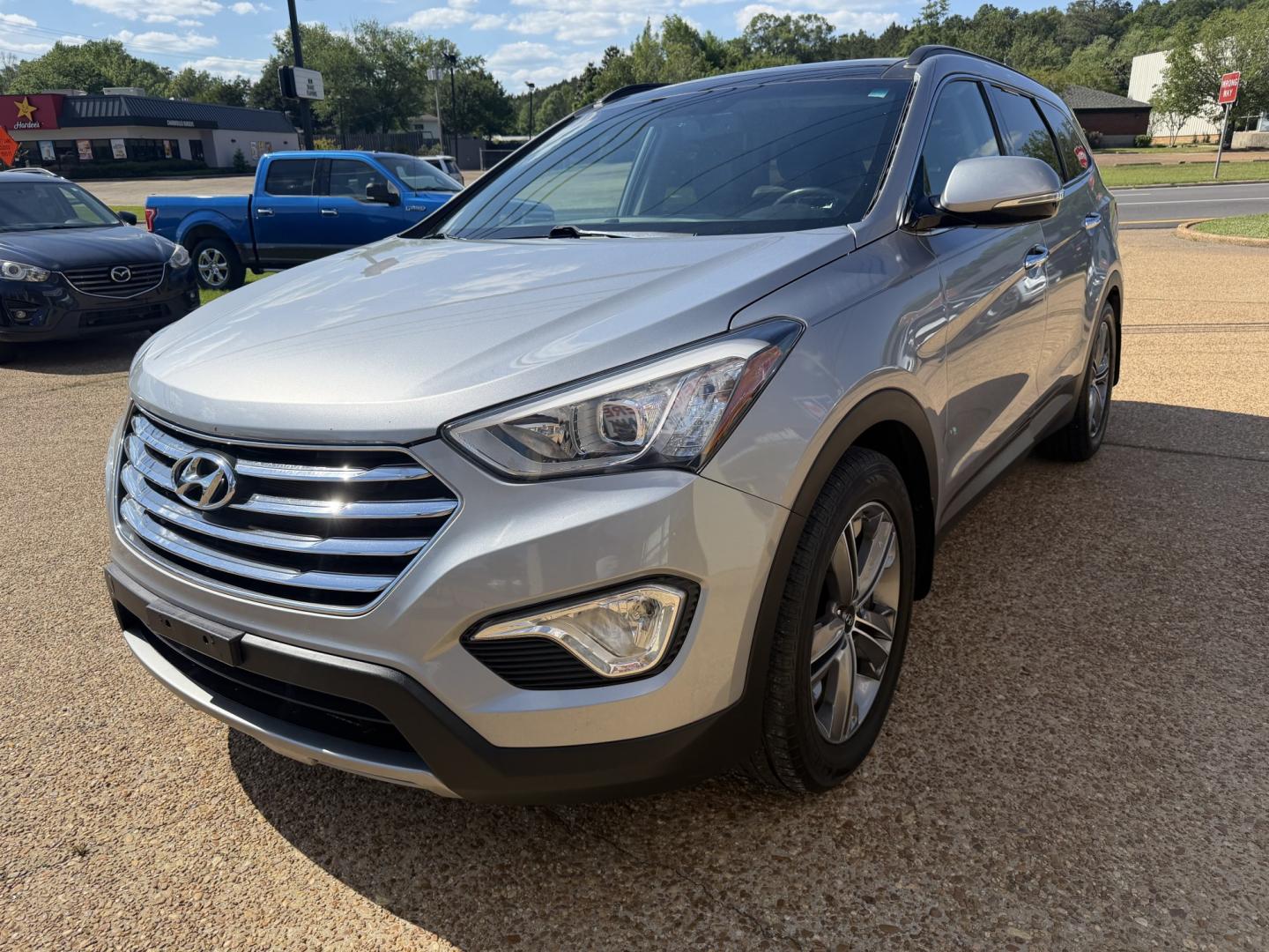 2014 SILVER HYUNDAI SANTA FE LIMITED (KM8SR4HF1EU) , located at 922 W. Beacon St., Philadelphia, MS, 39350, (601) 650-3675, 32.770447, -89.127151 - Photo#2
