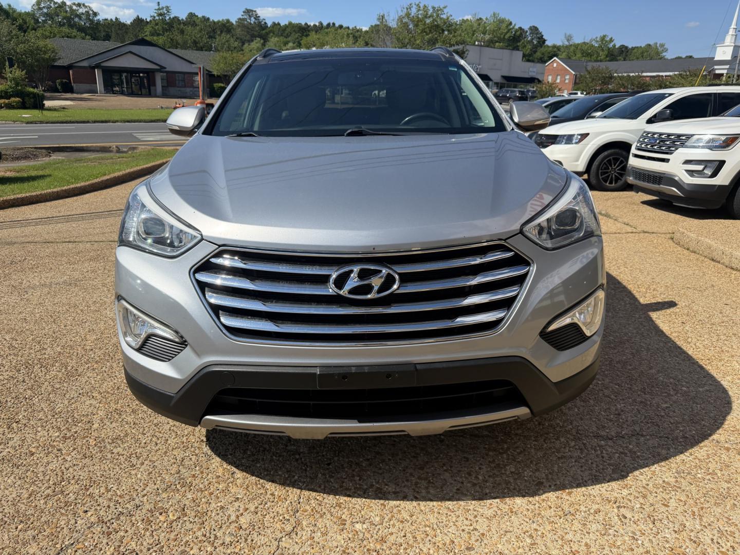 2014 SILVER HYUNDAI SANTA FE LIMITED (KM8SR4HF1EU) , located at 922 W. Beacon St., Philadelphia, MS, 39350, (601) 650-3675, 32.770447, -89.127151 - Photo#1