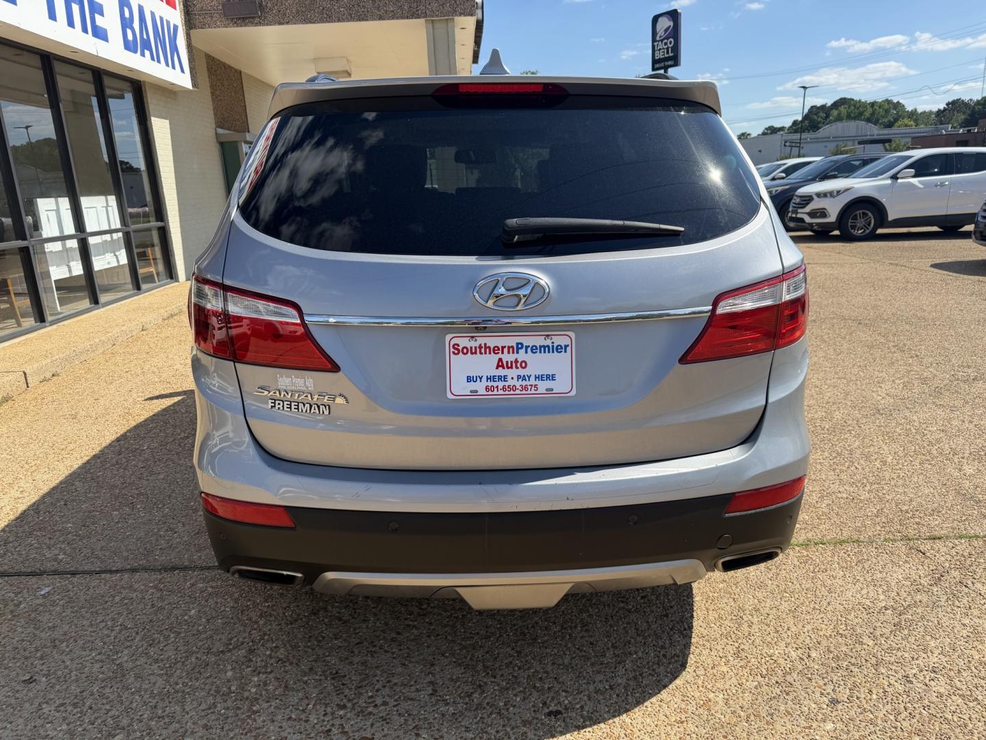 2014 SILVER HYUNDAI SANTA FE LIMITED (KM8SR4HF1EU) , located at 922 W. Beacon St., Philadelphia, MS, 39350, (601) 650-3675, 32.770447, -89.127151 - Photo#4