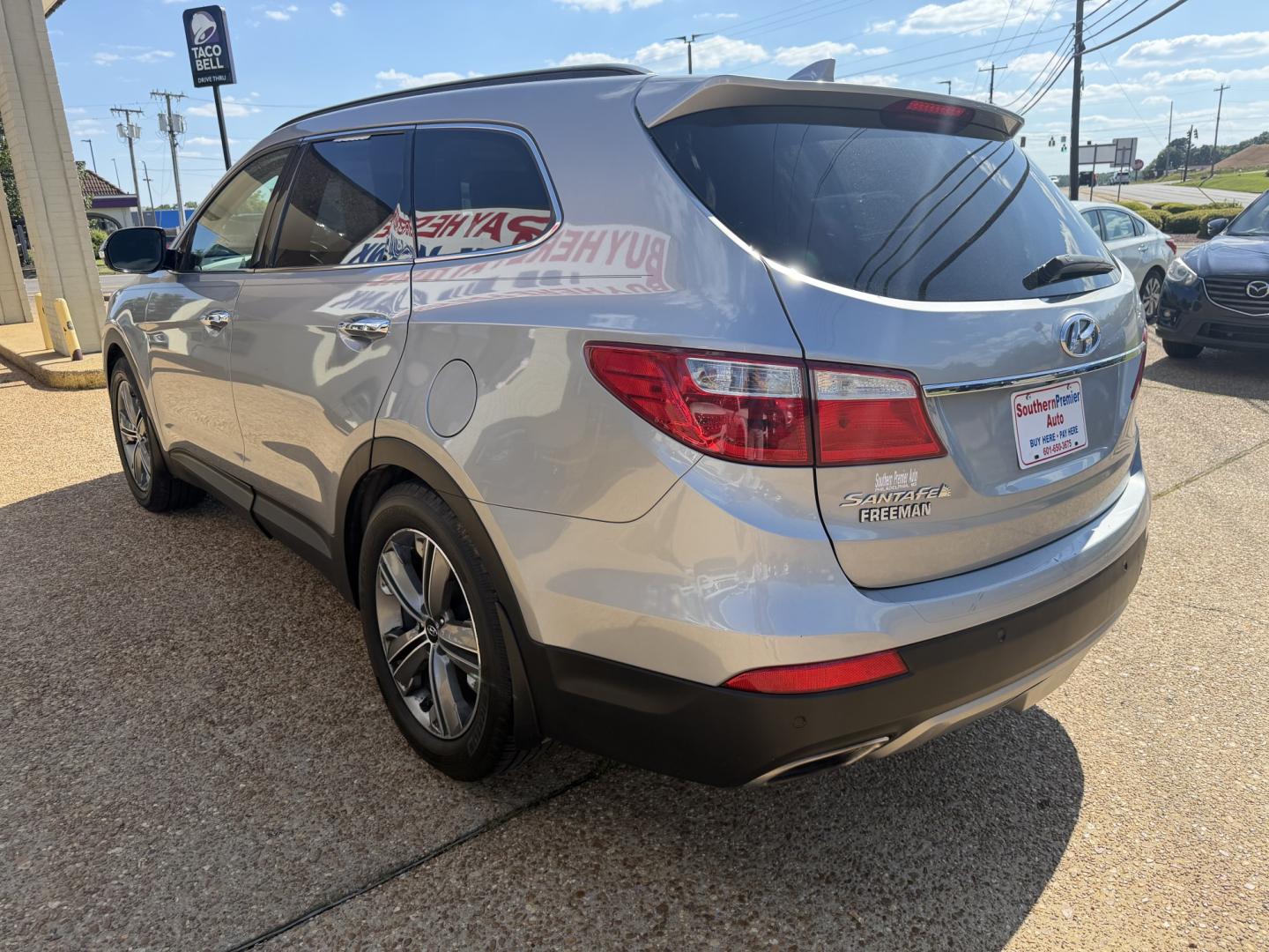 2014 SILVER HYUNDAI SANTA FE LIMITED (KM8SR4HF1EU) , located at 922 W. Beacon St., Philadelphia, MS, 39350, (601) 650-3675, 32.770447, -89.127151 - Photo#3