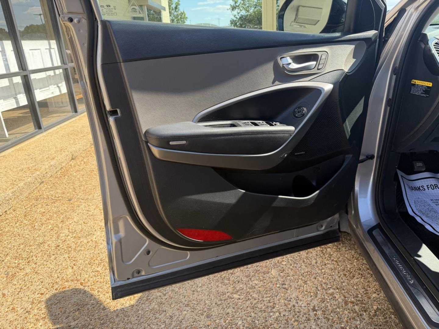 2014 SILVER HYUNDAI SANTA FE LIMITED (KM8SR4HF1EU) , located at 922 W. Beacon St., Philadelphia, MS, 39350, (601) 650-3675, 32.770447, -89.127151 - Photo#8