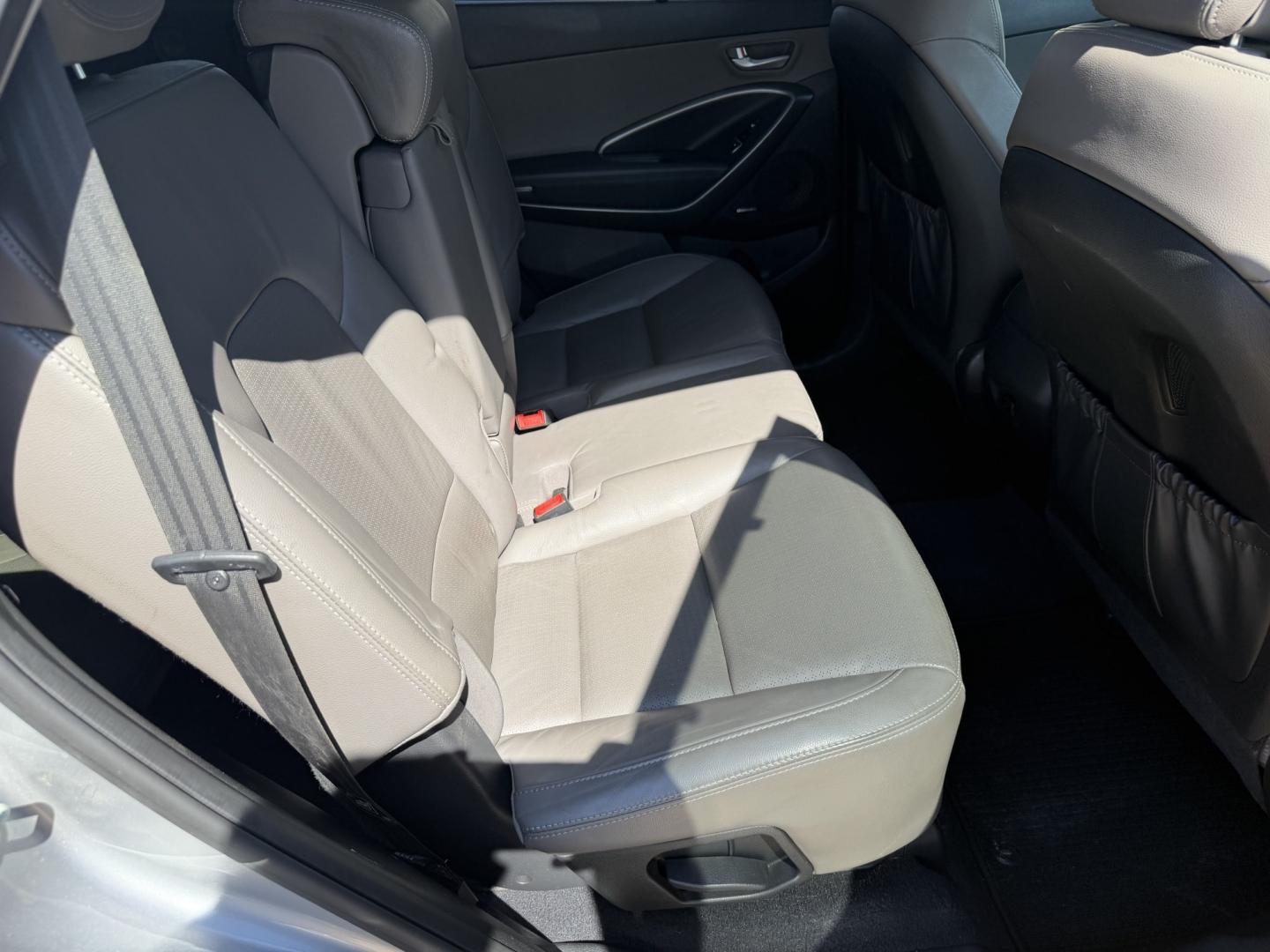 2014 SILVER HYUNDAI SANTA FE LIMITED (KM8SR4HF1EU) , located at 922 W. Beacon St., Philadelphia, MS, 39350, (601) 650-3675, 32.770447, -89.127151 - Photo#14