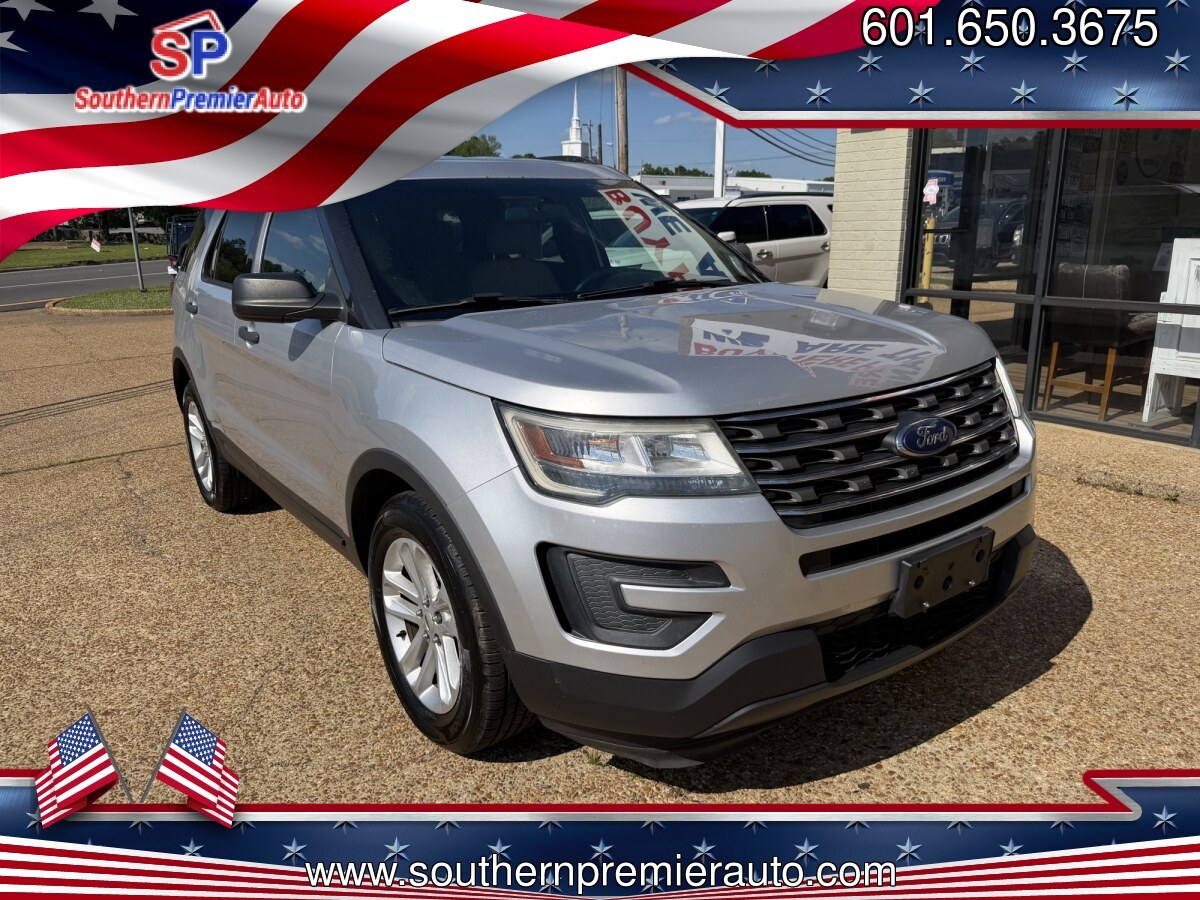 2016 SILVER FORD EXPLORER BASE (1FM5K7B82GG) , located at 922 W. Beacon St., Philadelphia, MS, 39350, (601) 650-3675, 32.770447, -89.127151 - Photo#0