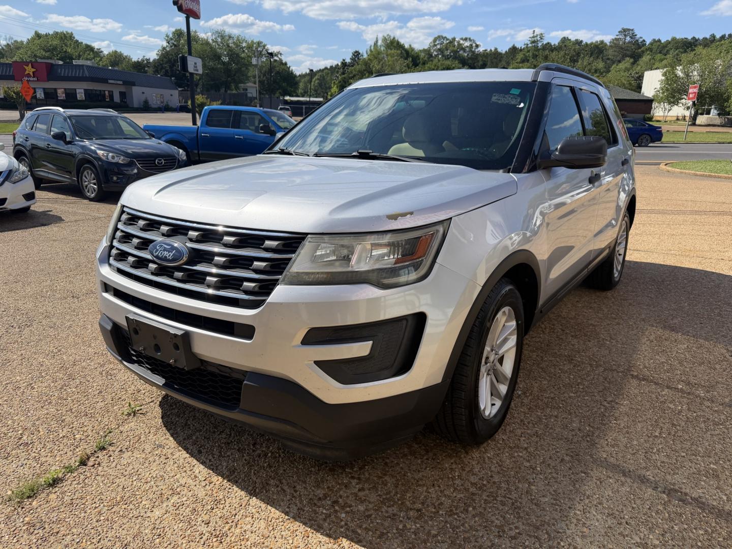 2016 SILVER FORD EXPLORER BASE (1FM5K7B82GG) , located at 922 W. Beacon St., Philadelphia, MS, 39350, (601) 650-3675, 32.770447, -89.127151- Photo#2