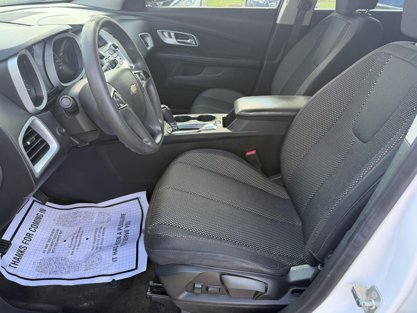 2017 WHITE CHEVROLET EQUINOX LS (2GNFLEEK7H6) , located at 922 W. Beacon St., Philadelphia, MS, 39350, (601) 650-3675, 32.770447, -89.127151- Photo#9
