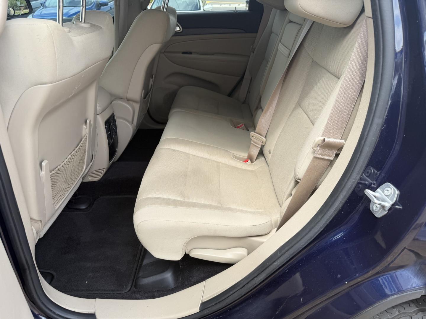 2017 BLUE JEEP GRAND CHEROKEE LARED (1C4RJFAG5HC) , located at 922 W. Beacon St., Philadelphia, MS, 39350, (601) 650-3675, 32.770447, -89.127151 - Photo#13