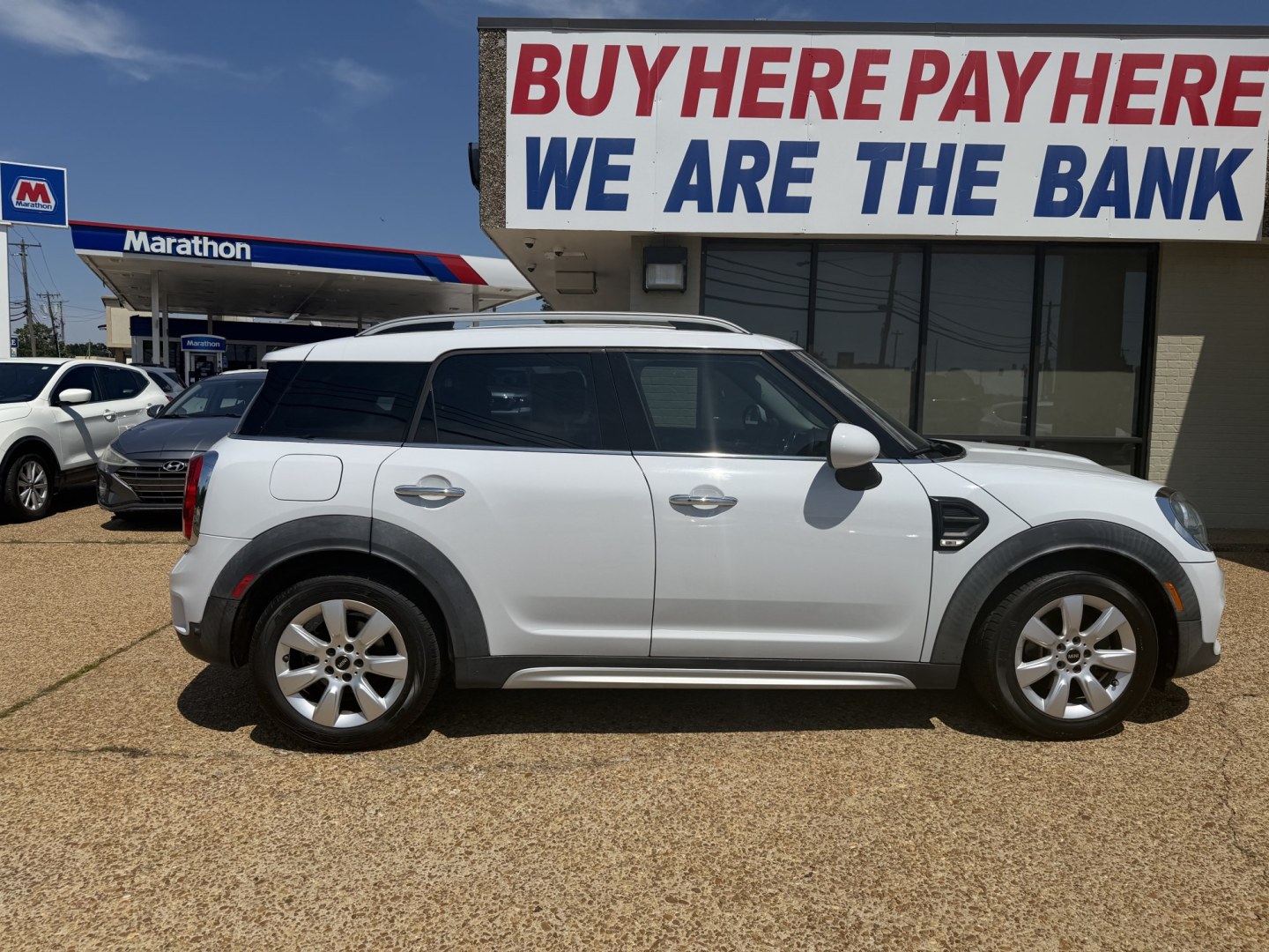 2018 WHITE MINI COUNTRYMAN BASE COUNTRYMAN BASE (WMZYS7C32J3) with an 1.5L 3CYL engine, located at 922 W. Beacon St., Philadelphia, MS, 39350, (601) 650-3675, 32.770447, -89.127151 - Photo#6