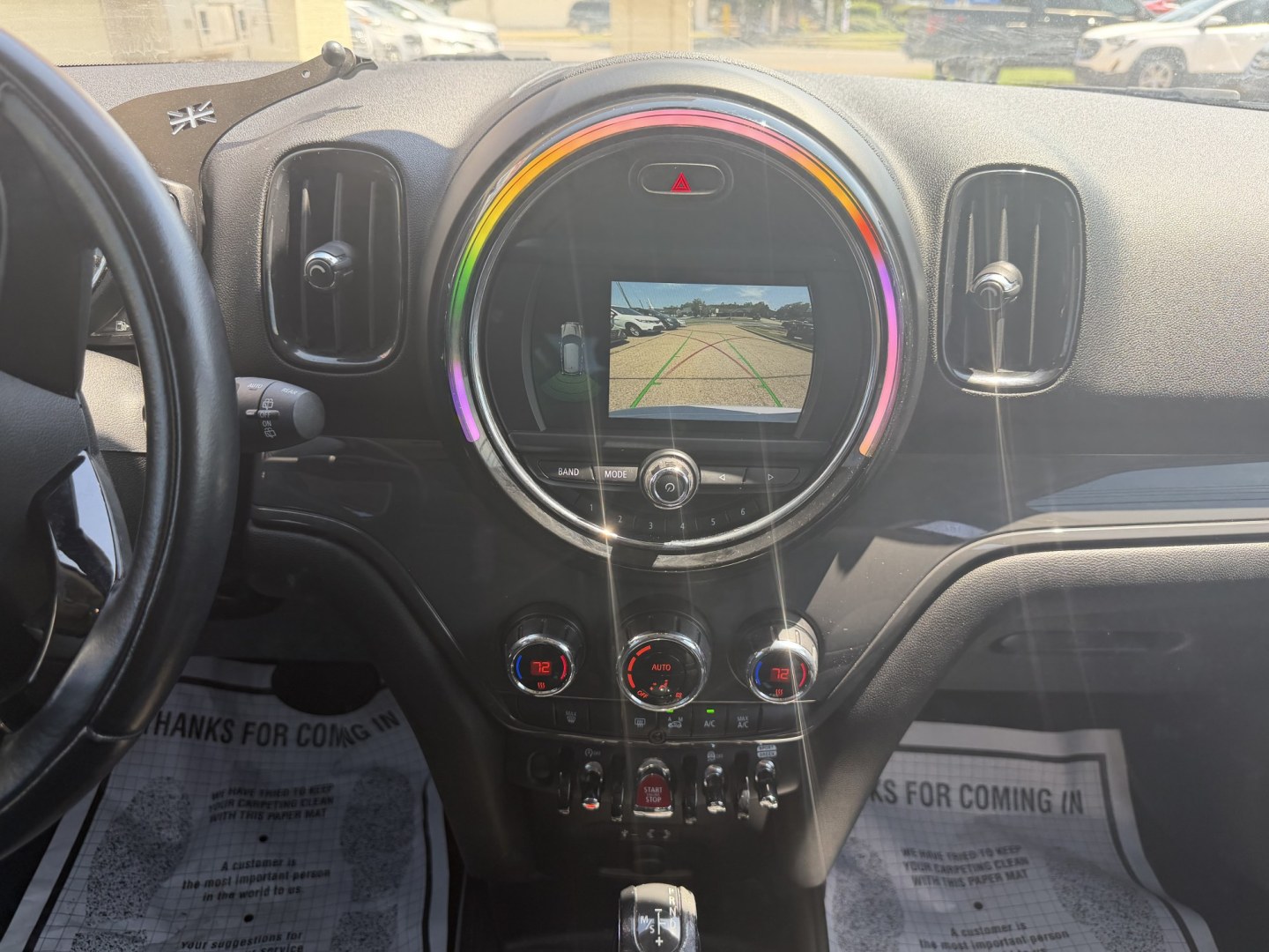2018 WHITE MINI COUNTRYMAN BASE COUNTRYMAN BASE (WMZYS7C32J3) with an 1.5L 3CYL engine, located at 922 W. Beacon St., Philadelphia, MS, 39350, (601) 650-3675, 32.770447, -89.127151 - Photo#17