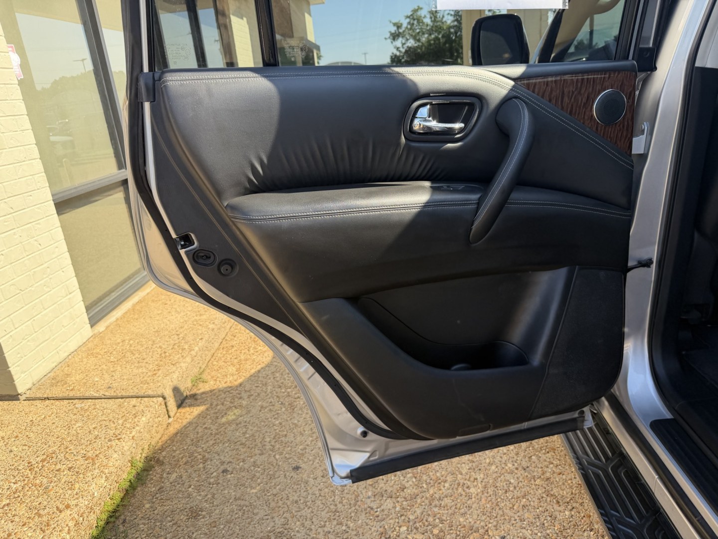 2018 SILVER NISSAN ARMADA SL (JN8AY2ND6J9) , located at 922 W. Beacon St., Philadelphia, MS, 39350, (601) 650-3675, 32.770447, -89.127151 - Photo#12