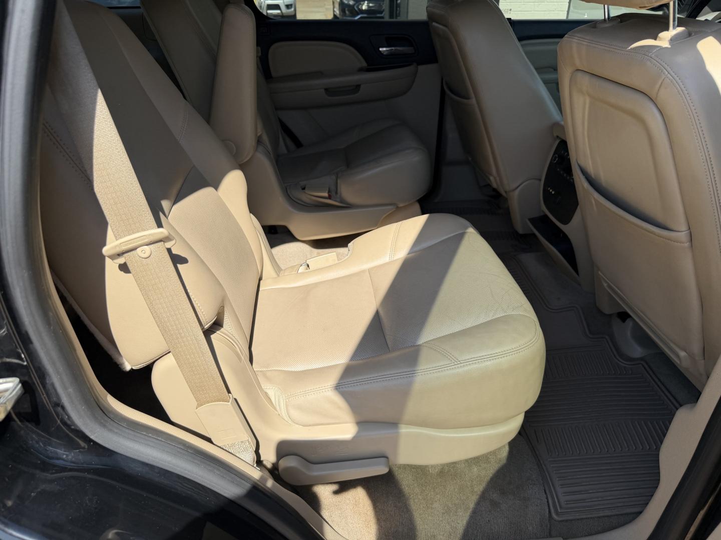 2012 BLACK GMC YUKON DENALI (1GKS1EEF8CR) , located at 922 W. Beacon St., Philadelphia, MS, 39350, (601) 650-3675, 32.770447, -89.127151 - Photo#14