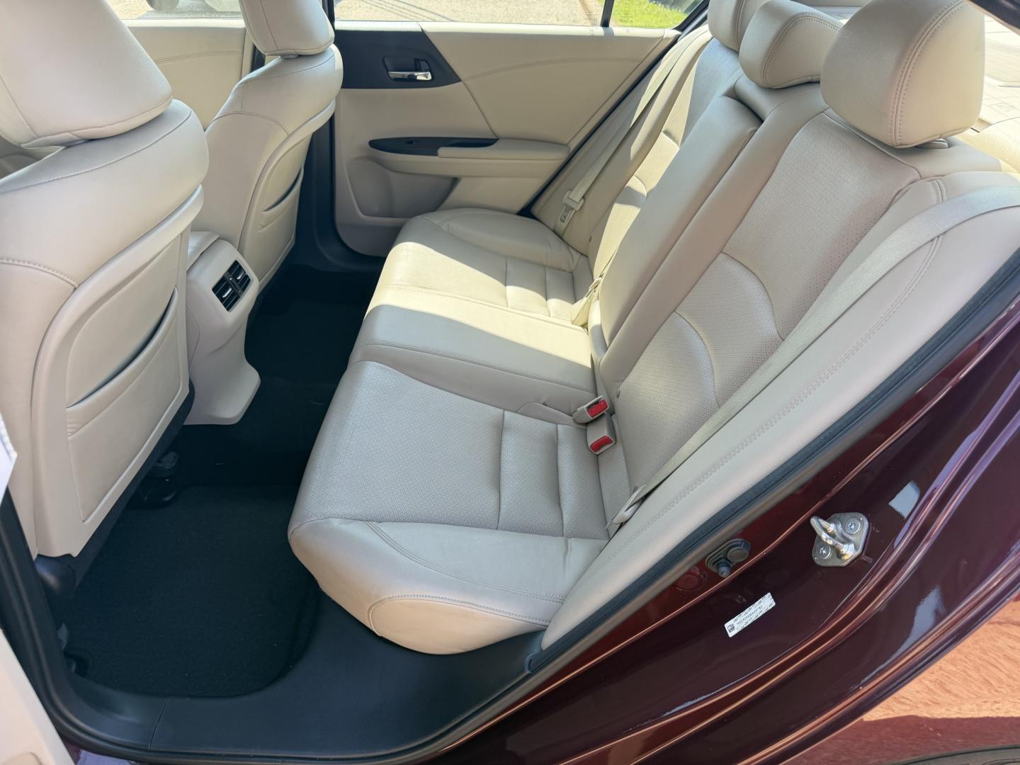 2014 BURGUNDY HONDA ACCORD EX-L (1HGCR2F83EA) , located at 922 W. Beacon St., Philadelphia, MS, 39350, (601) 650-3675, 32.770447, -89.127151- Photo#13