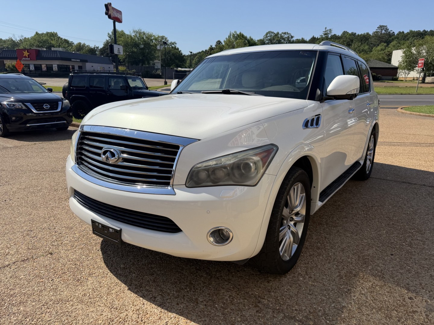 2012 WHITE INFINITI QX56 BASE (JN8AZ2NF3C9) , located at 922 W. Beacon St., Philadelphia, MS, 39350, (601) 650-3675, 32.770447, -89.127151 - Photo#2