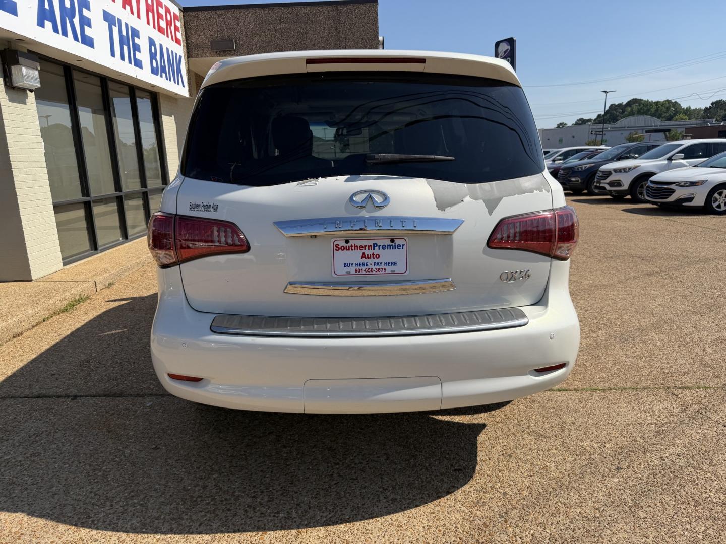 2012 WHITE INFINITI QX56 BASE (JN8AZ2NF3C9) , located at 922 W. Beacon St., Philadelphia, MS, 39350, (601) 650-3675, 32.770447, -89.127151- Photo#4