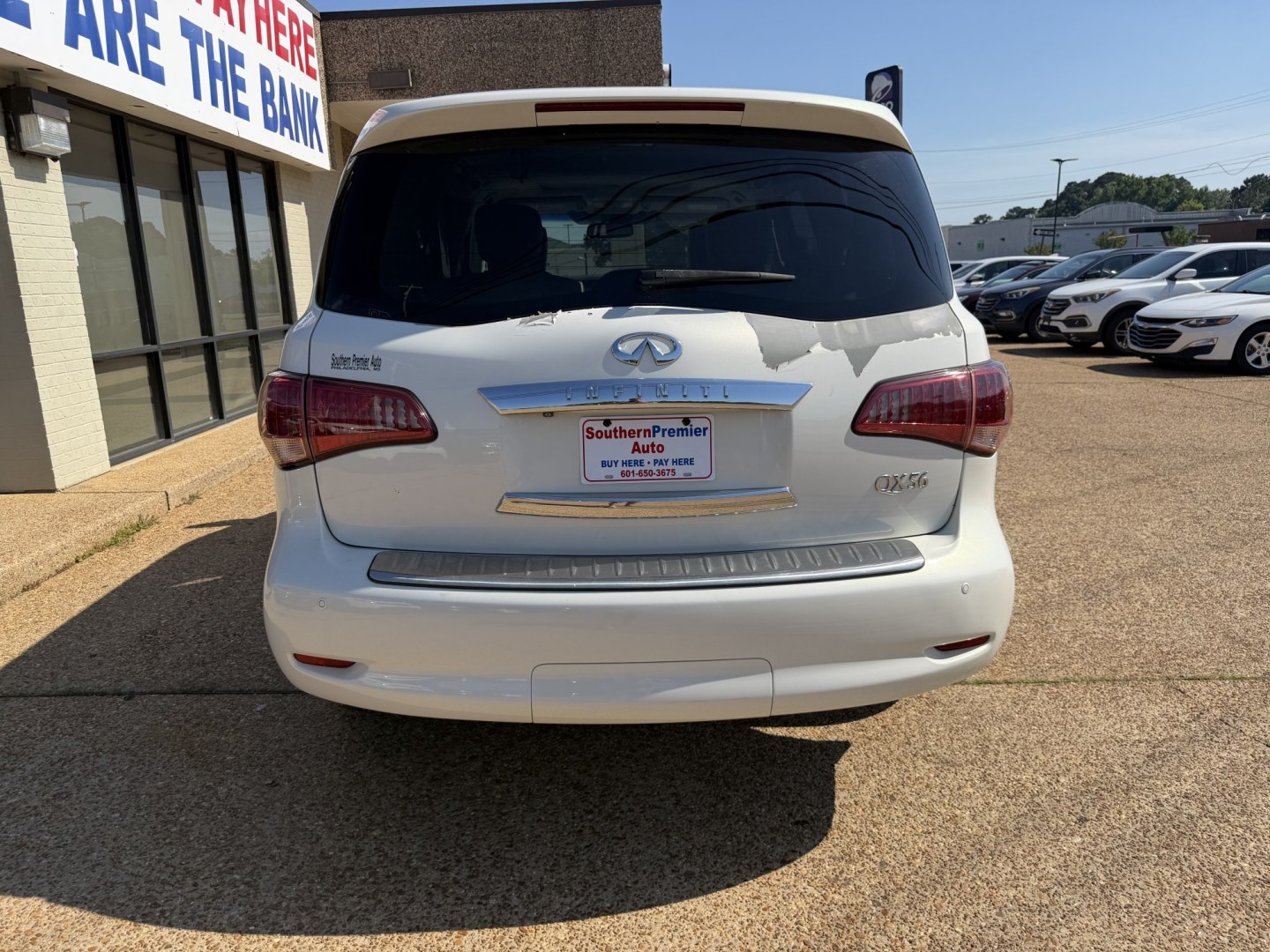 2012 WHITE INFINITI QX56 BASE (JN8AZ2NF3C9) , located at 922 W. Beacon St., Philadelphia, MS, 39350, (601) 650-3675, 32.770447, -89.127151 - Photo#4