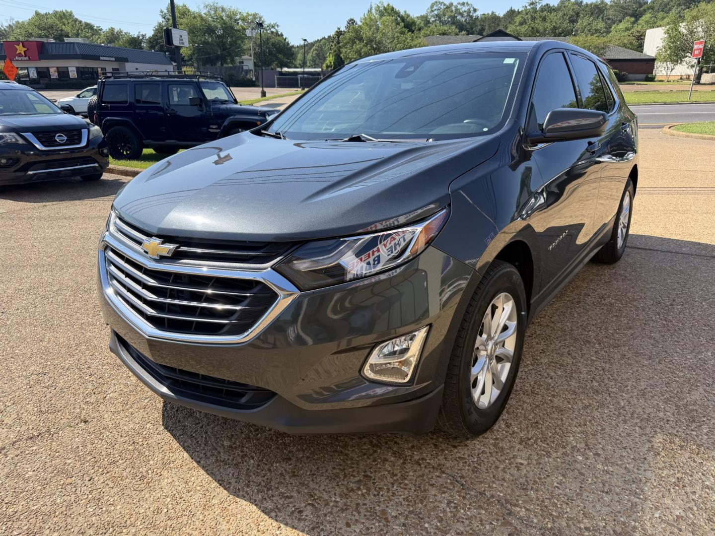 2020 GRAY CHEVROLET EQUINOX LT (2FL) (2GNAXJEV7L6) , located at 922 W. Beacon St., Philadelphia, MS, 39350, (601) 650-3675, 32.770447, -89.127151- Photo#2