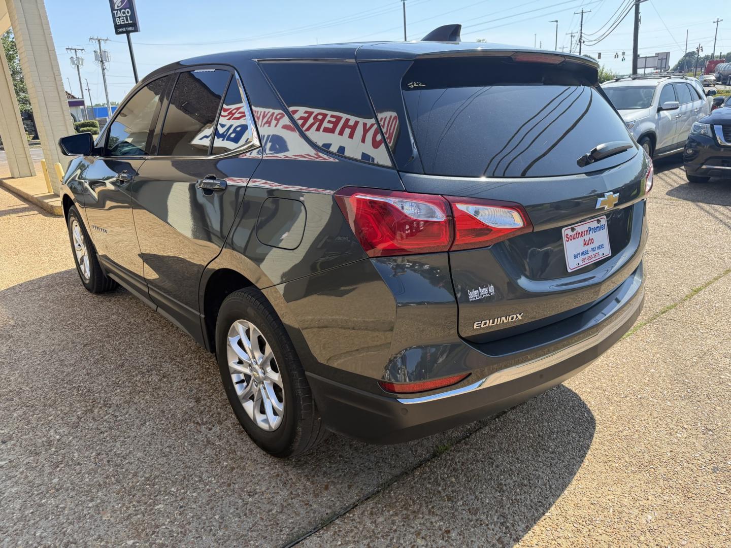 2020 GRAY CHEVROLET EQUINOX LT (2FL) (2GNAXJEV7L6) , located at 922 W. Beacon St., Philadelphia, MS, 39350, (601) 650-3675, 32.770447, -89.127151- Photo#3