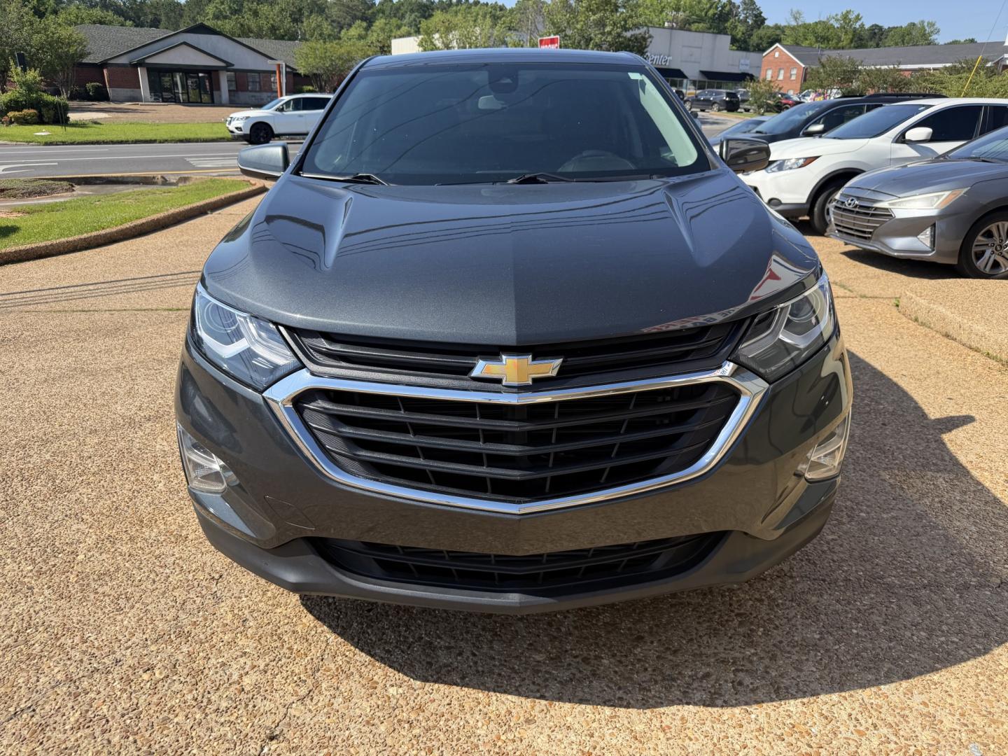 2020 GRAY CHEVROLET EQUINOX LT (2FL) (2GNAXJEV7L6) , located at 922 W. Beacon St., Philadelphia, MS, 39350, (601) 650-3675, 32.770447, -89.127151- Photo#1