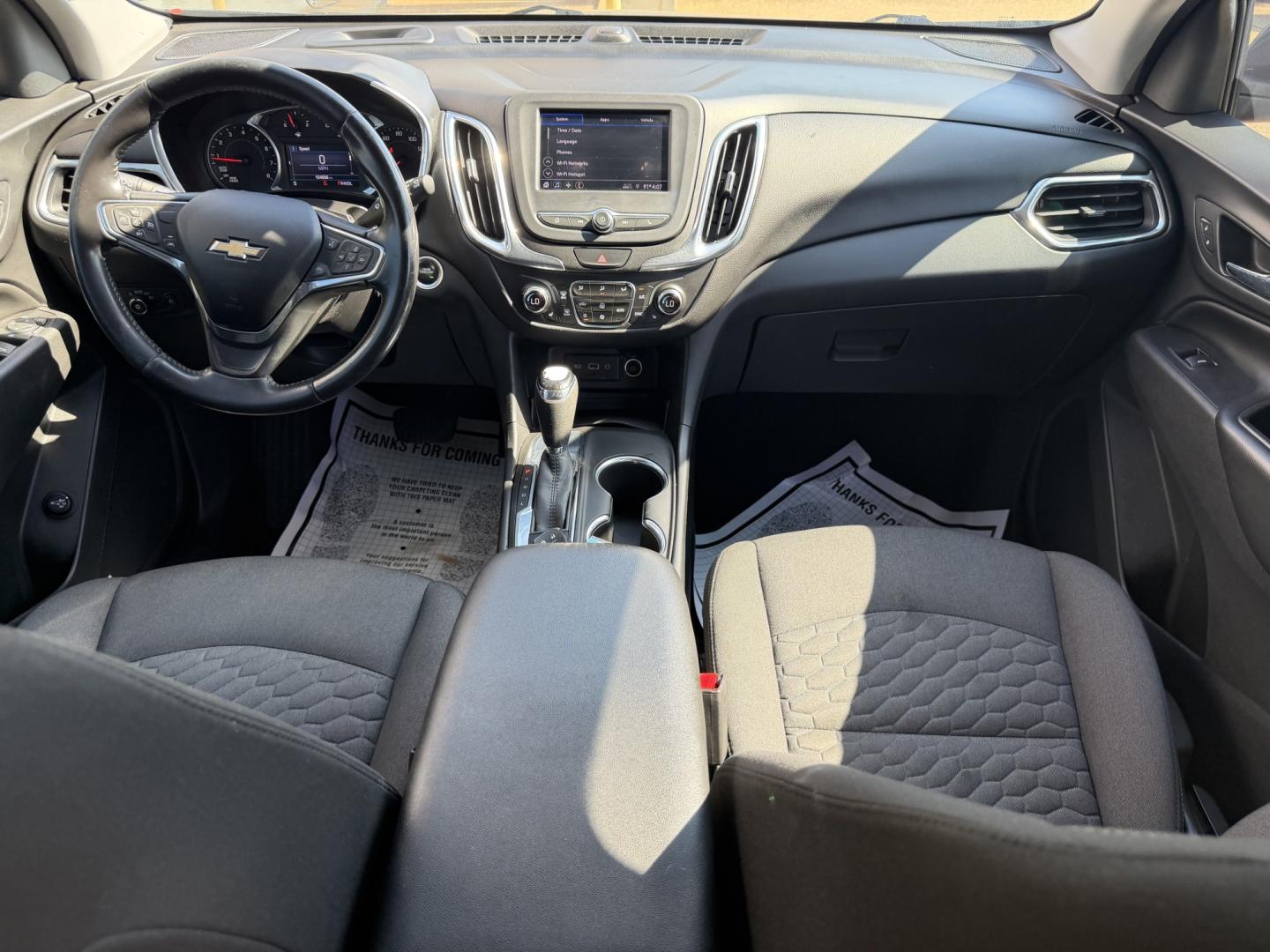 2020 GRAY CHEVROLET EQUINOX LT (2FL) (2GNAXJEV7L6) , located at 922 W. Beacon St., Philadelphia, MS, 39350, (601) 650-3675, 32.770447, -89.127151- Photo#16