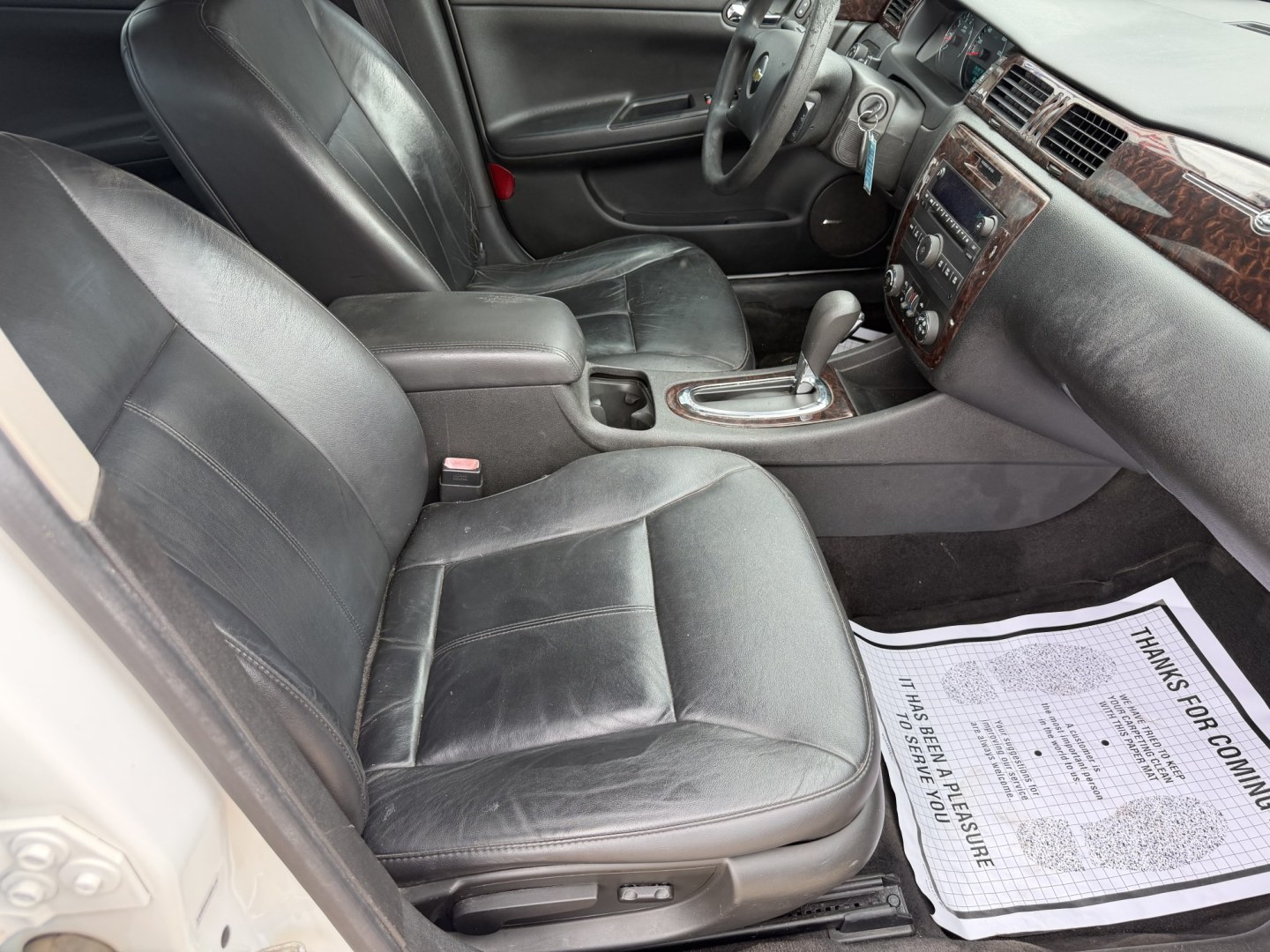 2015 WHITE CHEVROLET IMPALA LTZ (2G1WC5E31F1) , located at 922 W. Beacon St., Philadelphia, MS, 39350, (601) 650-3675, 32.770447, -89.127151- Photo#10