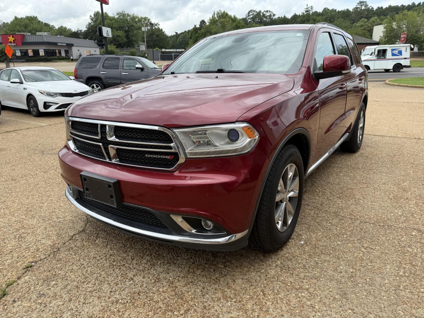 2014 RED DODGE DURANGO LIMITED (1C4RDHDG0EC) , located at 922 W. Beacon St., Philadelphia, MS, 39350, (601) 650-3675, 32.770447, -89.127151- Photo#2