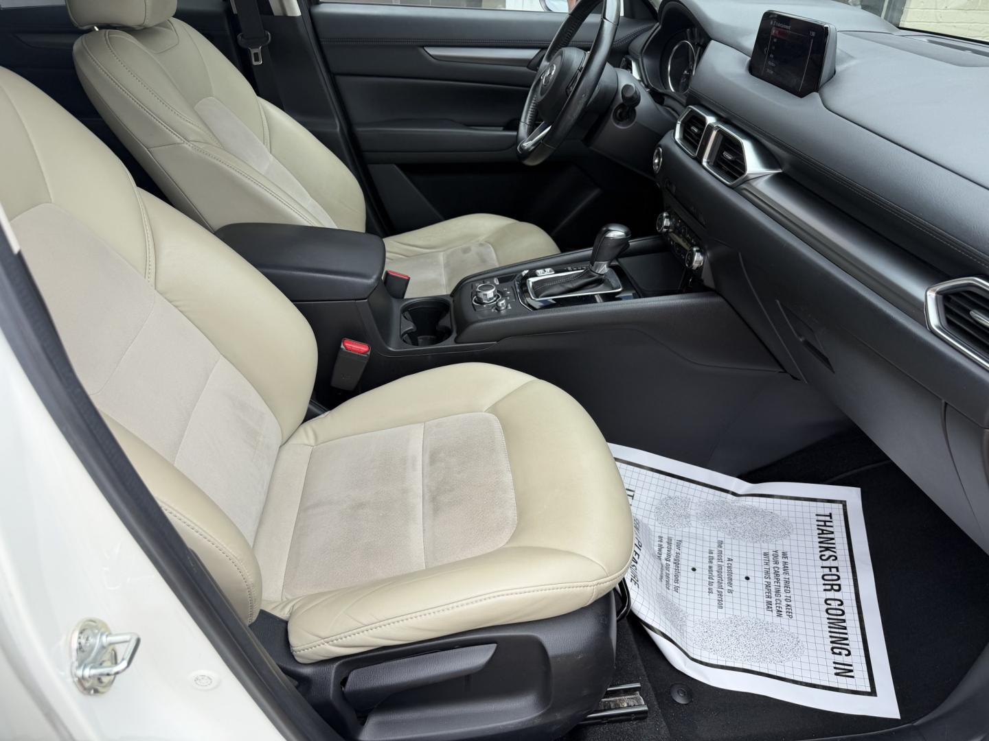2017 WHITE MAZDA CX-5 TOURING TOURING (JM3KFBCL5H0) with an 2.5 L 4CYL engine, located at 922 W. Beacon St., Philadelphia, MS, 39350, (601) 650-3675, 32.770447, -89.127151- Photo#9