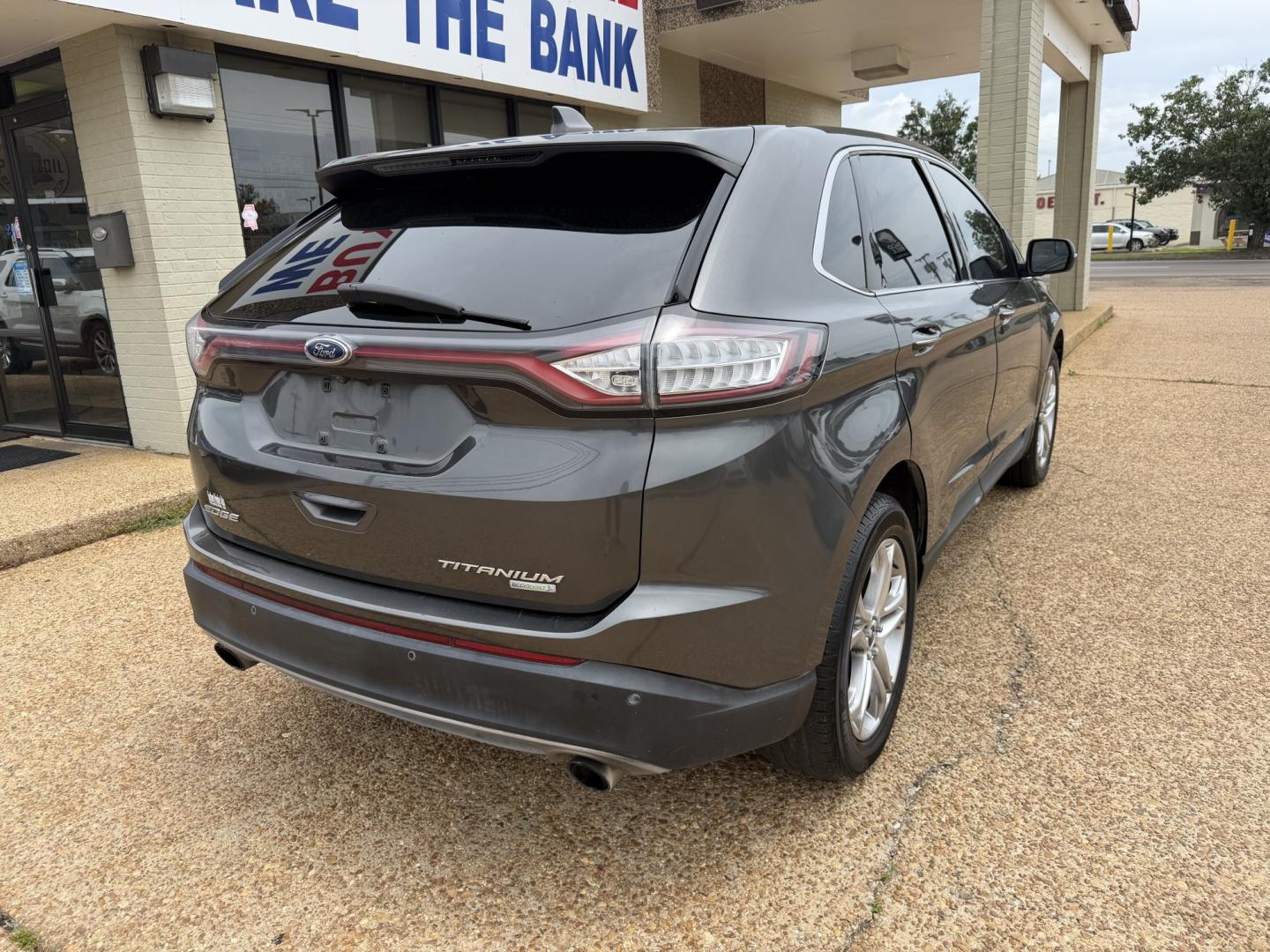 2015 GRAY FORD EDGE TITANIUM Titanium (2FMTK3K95FB) with an 2.0 L 4 Cyl engine, located at 922 W. Beacon St., Philadelphia, MS, 39350, (601) 650-3675, 32.770447, -89.127151 - Photo#5