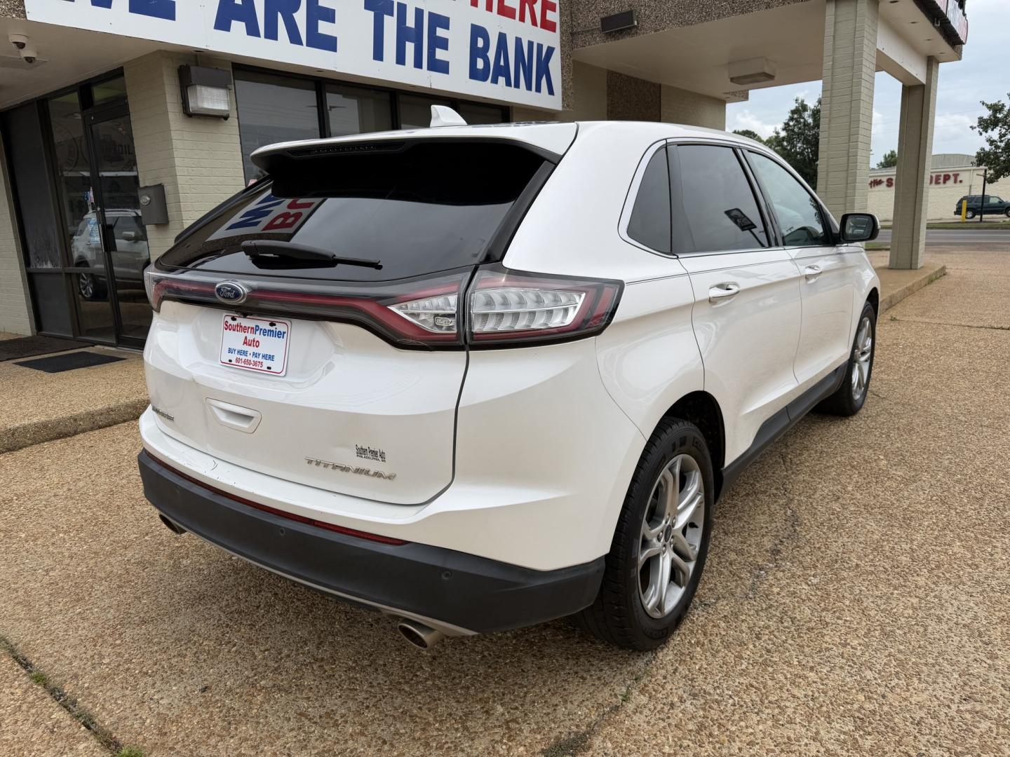 2015 WHITE FORD EDGE TITANIUM Titanium (2FMTK3K86FB) with an 3.5 L 6CYL engine, located at 922 W. Beacon St., Philadelphia, MS, 39350, (601) 650-3675, 32.770447, -89.127151 - Photo#5