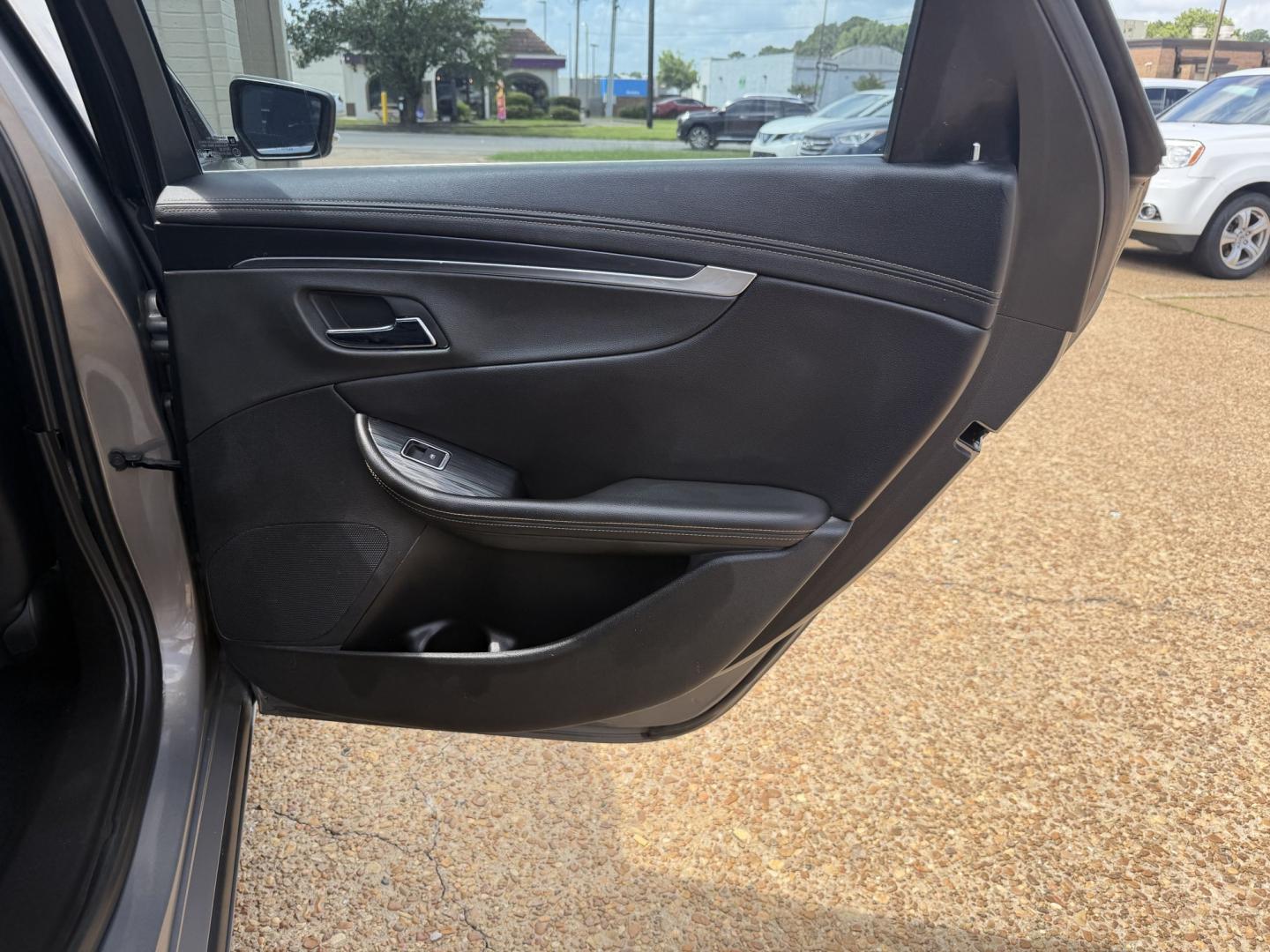 2019 BROWN CHEVROLET IMPALA LT (1LT) (2G11Z5SA8K9) , located at 922 W. Beacon St., Philadelphia, MS, 39350, (601) 650-3675, 32.770447, -89.127151- Photo#15