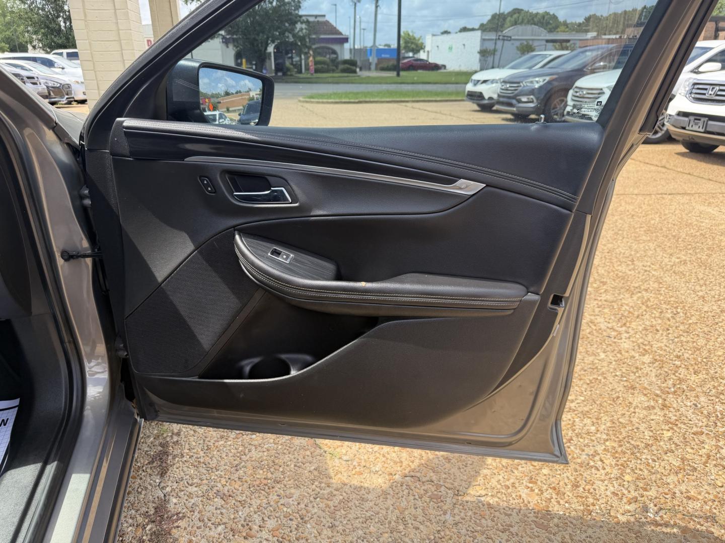 2019 BROWN CHEVROLET IMPALA LT (1LT) (2G11Z5SA8K9) , located at 922 W. Beacon St., Philadelphia, MS, 39350, (601) 650-3675, 32.770447, -89.127151- Photo#11