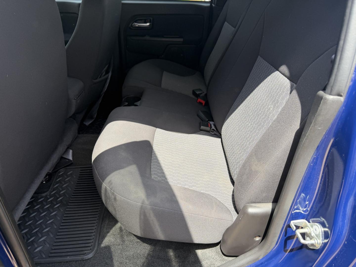 2012 BLUE CHEVROLET COLORADO 1LT (1GCDSCF91C8) , located at 922 W. Beacon St., Philadelphia, MS, 39350, (601) 650-3675, 32.770447, -89.127151- Photo#13