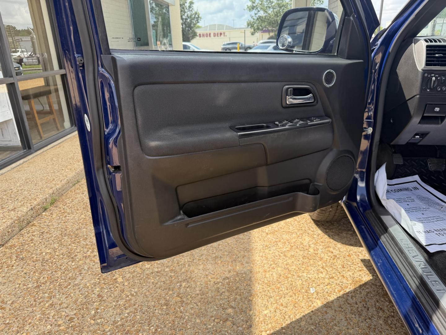 2012 BLUE CHEVROLET COLORADO 1LT (1GCDSCF91C8) , located at 922 W. Beacon St., Philadelphia, MS, 39350, (601) 650-3675, 32.770447, -89.127151- Photo#8