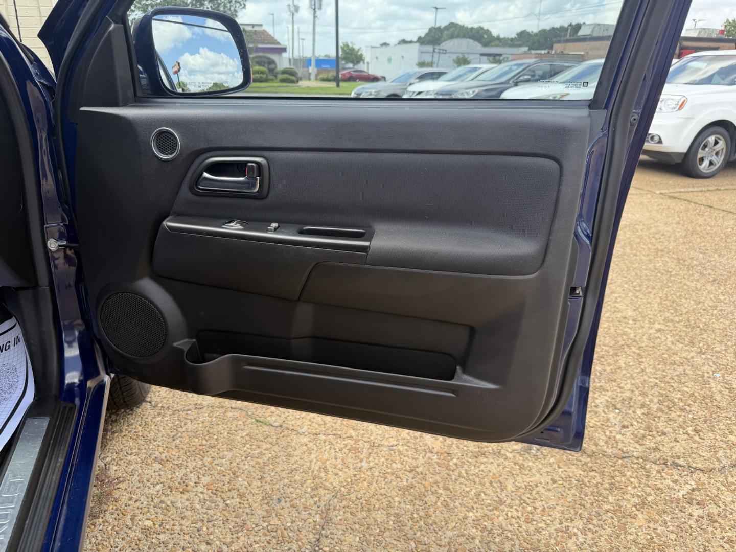 2012 BLUE CHEVROLET COLORADO 1LT (1GCDSCF91C8) , located at 922 W. Beacon St., Philadelphia, MS, 39350, (601) 650-3675, 32.770447, -89.127151- Photo#11