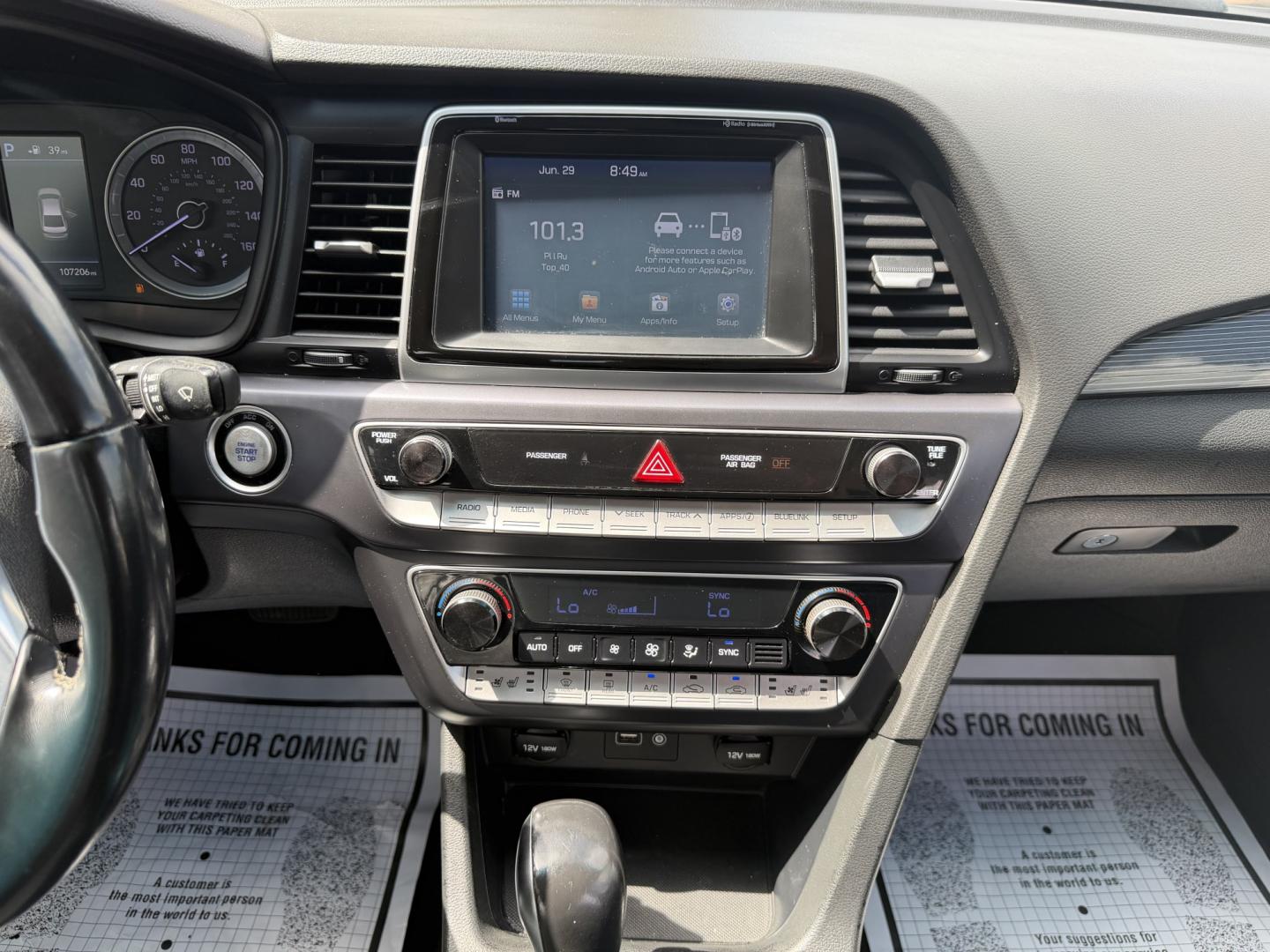 2018 BLACK HYUNDAI SONATA LIMITED (5NPE34AF3JH) , located at 922 W. Beacon St., Philadelphia, MS, 39350, (601) 650-3675, 32.770447, -89.127151- Photo#17