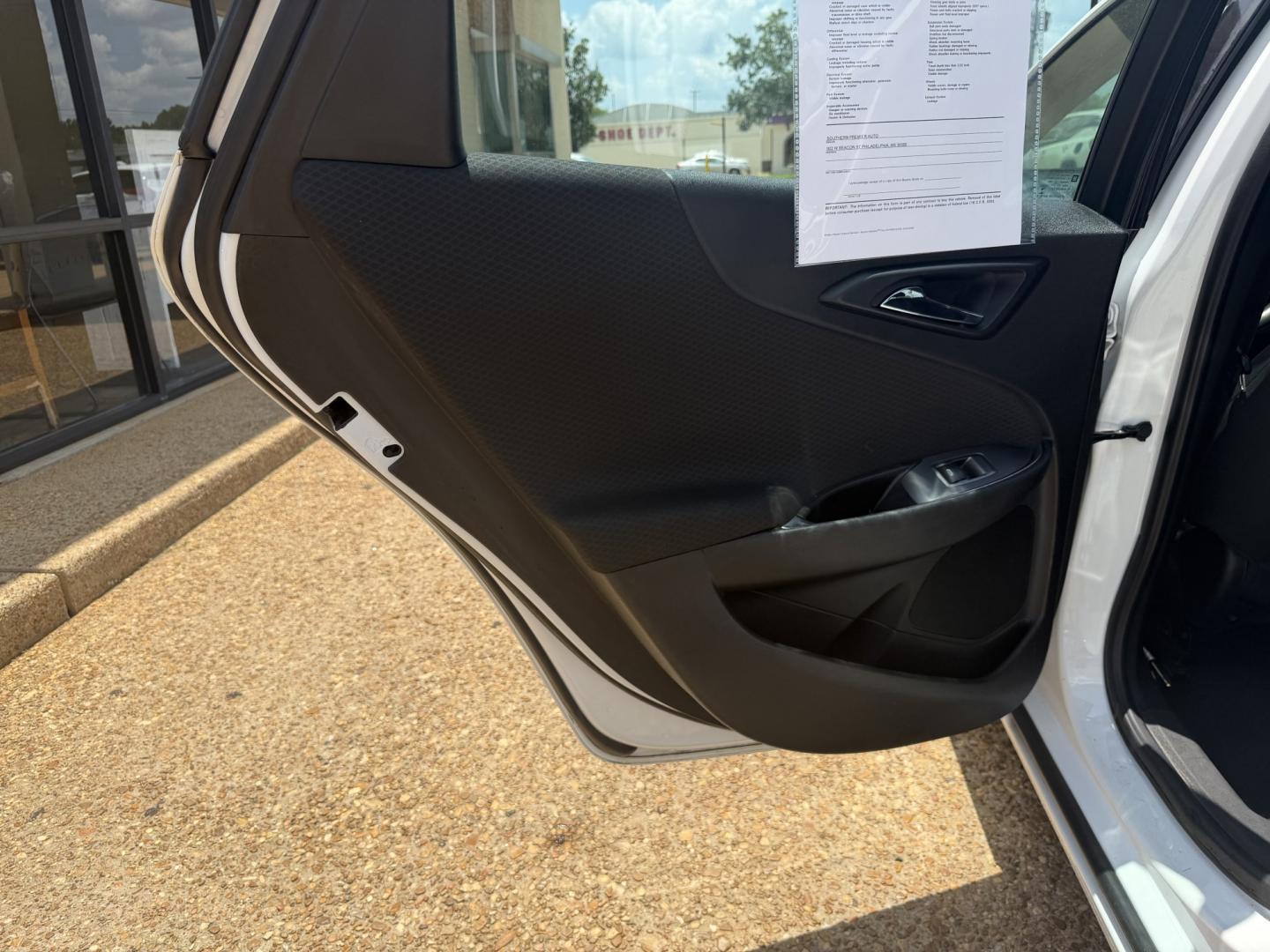 2016 WHITE CHEVROLET MALIBU LT (1LT) (1G1ZE5ST1GF) , located at 922 W. Beacon St., Philadelphia, MS, 39350, (601) 650-3675, 32.770447, -89.127151- Photo#12