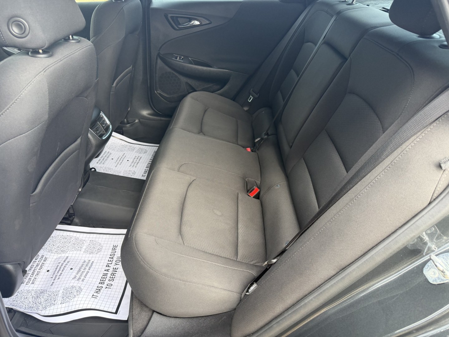 2018 GRAY CHEVROLET MALIBU LT (2FL) (1G1ZD5ST8JF) , located at 922 W. Beacon St., Philadelphia, MS, 39350, (601) 650-3675, 32.770447, -89.127151- Photo#13
