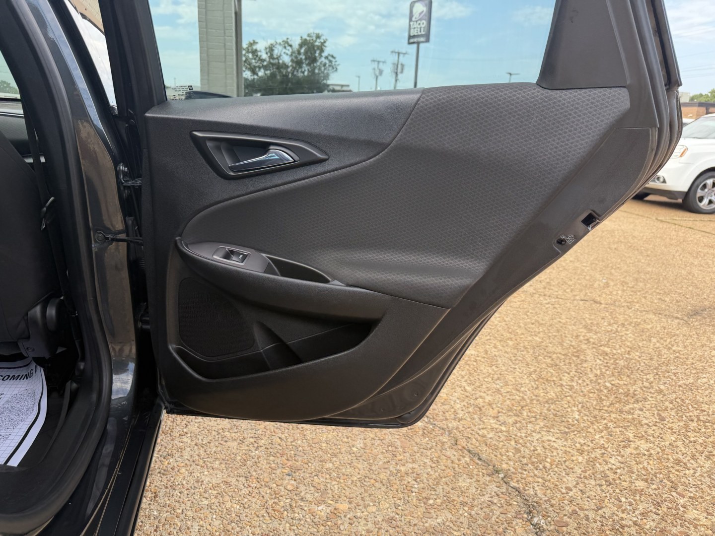 2018 GRAY CHEVROLET MALIBU LT (2FL) (1G1ZD5ST8JF) , located at 922 W. Beacon St., Philadelphia, MS, 39350, (601) 650-3675, 32.770447, -89.127151- Photo#15