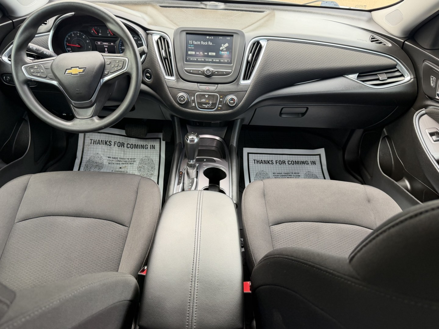 2018 GRAY CHEVROLET MALIBU LT (2FL) (1G1ZD5ST8JF) , located at 922 W. Beacon St., Philadelphia, MS, 39350, (601) 650-3675, 32.770447, -89.127151- Photo#16