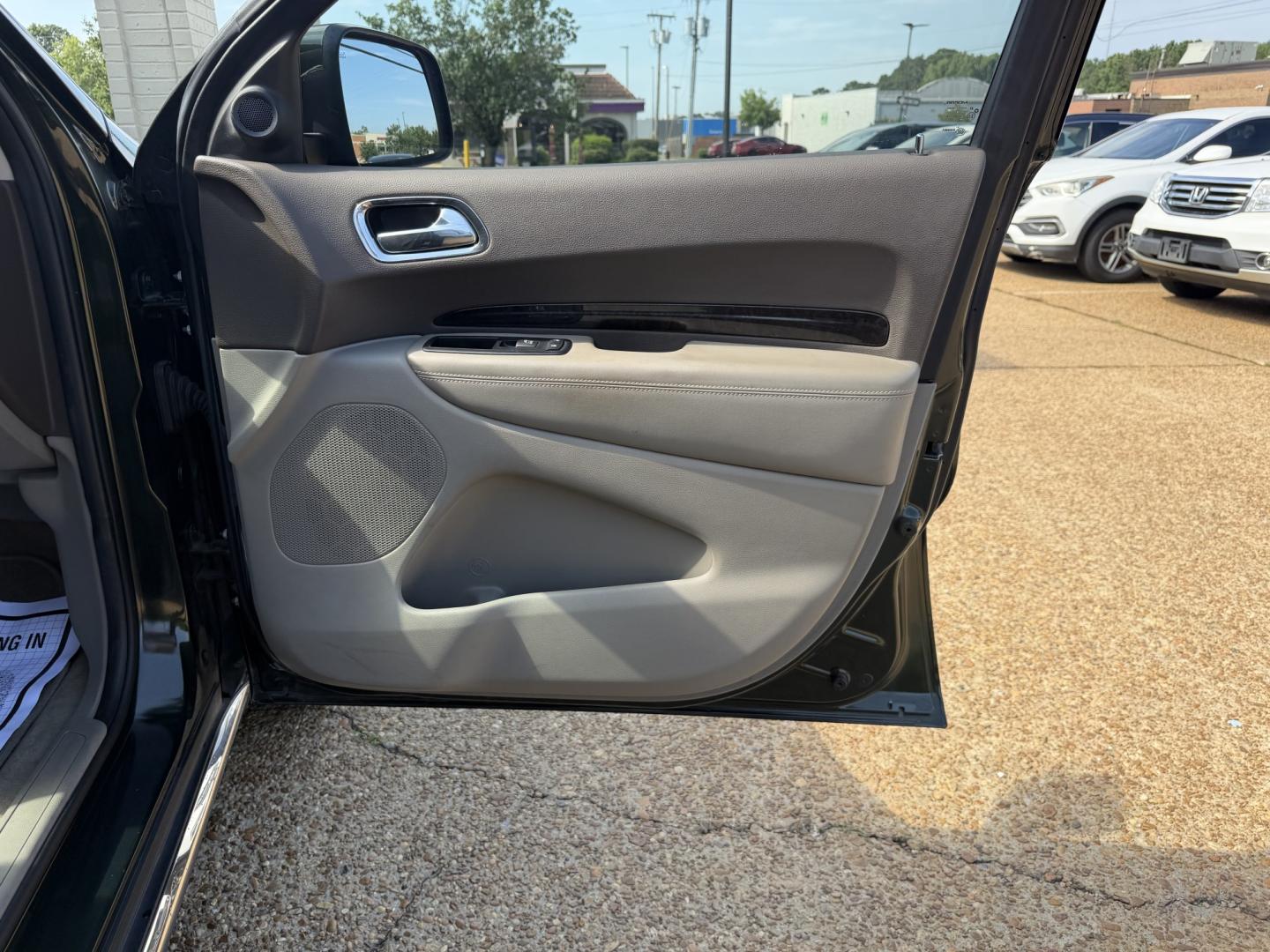 2011 GREEN DODGE DURANGO CREW (1D4RD4GG5BC) , located at 922 W. Beacon St., Philadelphia, MS, 39350, (601) 650-3675, 32.770447, -89.127151- Photo#11