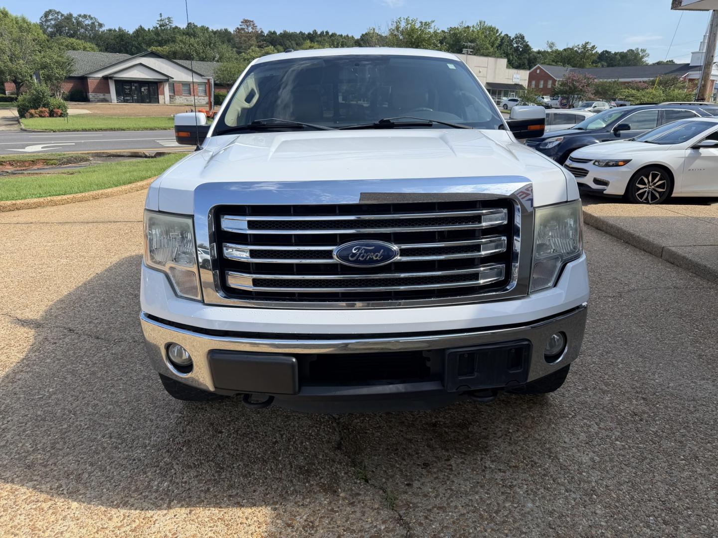2013 WHITE FORD F-150 LARIAT (1FTFW1ET5DK) , located at 922 W. Beacon St., Philadelphia, MS, 39350, (601) 650-3675, 32.770447, -89.127151- Photo#1