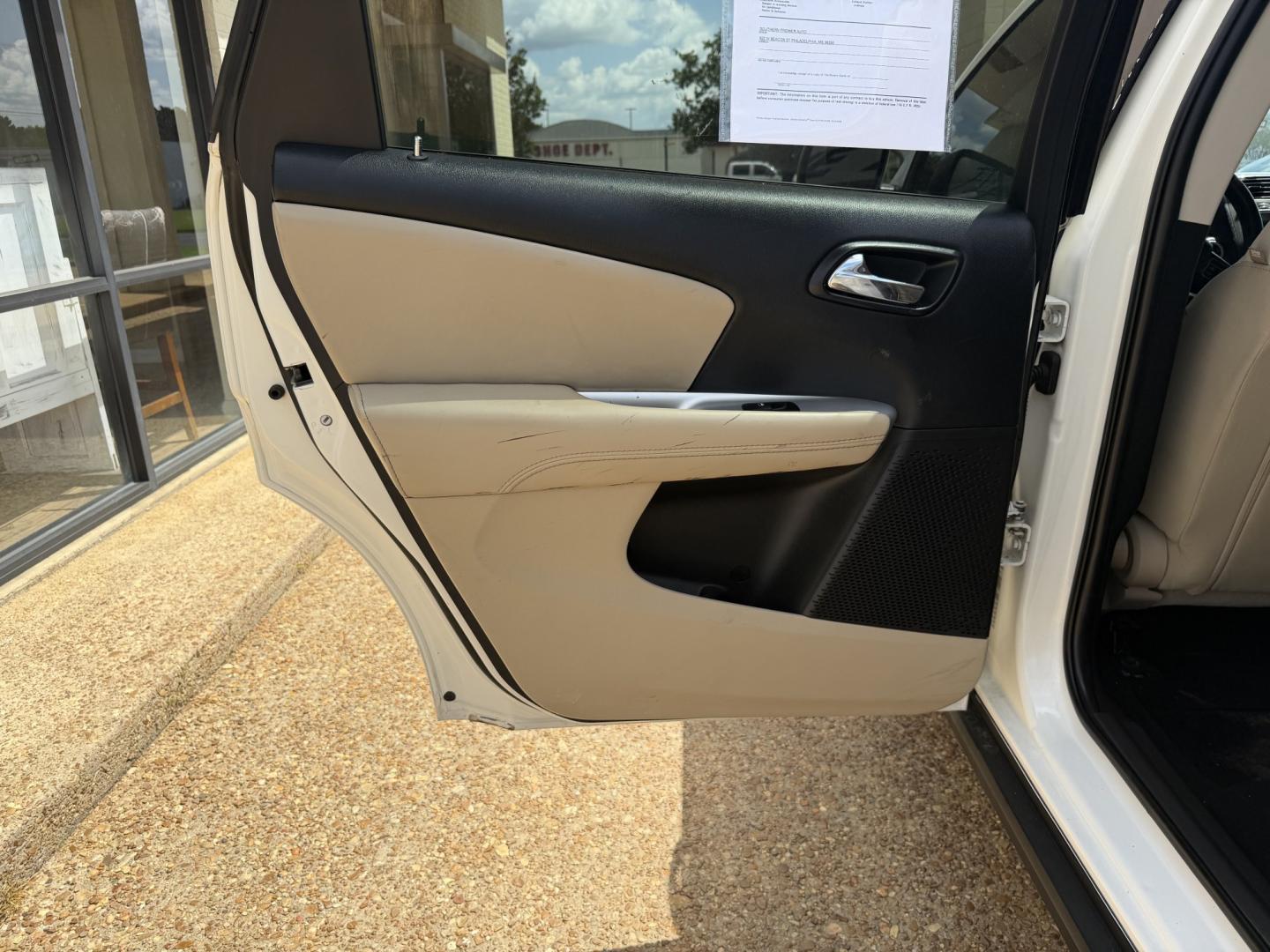 2017 WHITE DODGE JOURNEY SE (3C4PDCAB9HT) , located at 922 W. Beacon St., Philadelphia, MS, 39350, (601) 650-3675, 32.770447, -89.127151- Photo#12