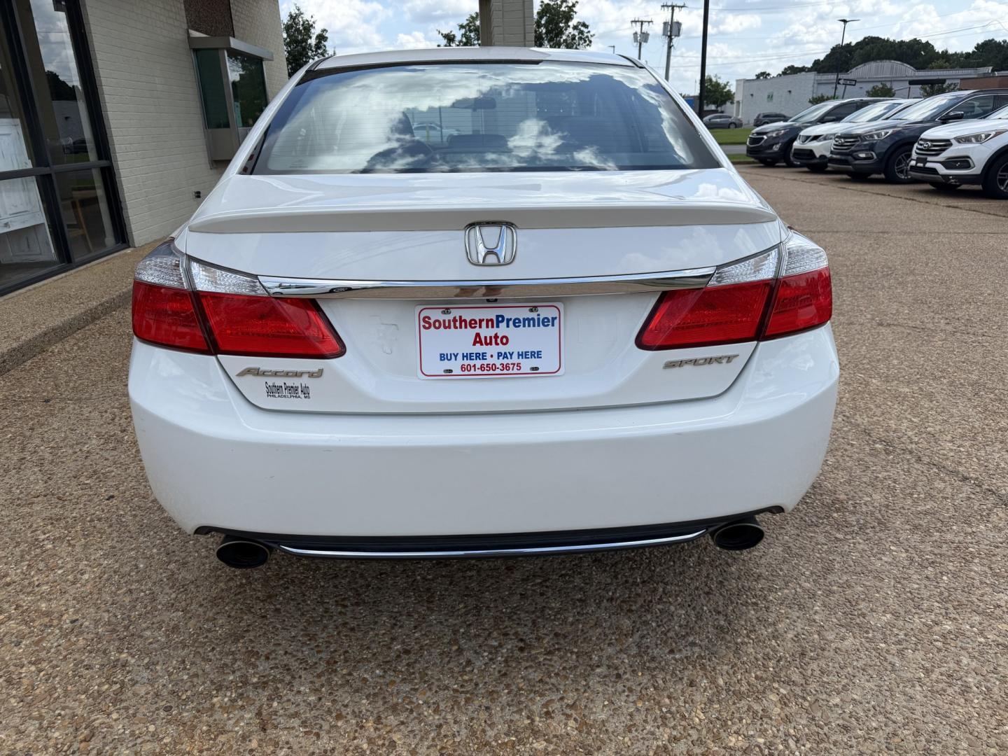 2014 WHITE HONDA ACCORD SPORT (1HGCR2F52EA) , located at 922 W. Beacon St., Philadelphia, MS, 39350, (601) 650-3675, 32.770447, -89.127151- Photo#4