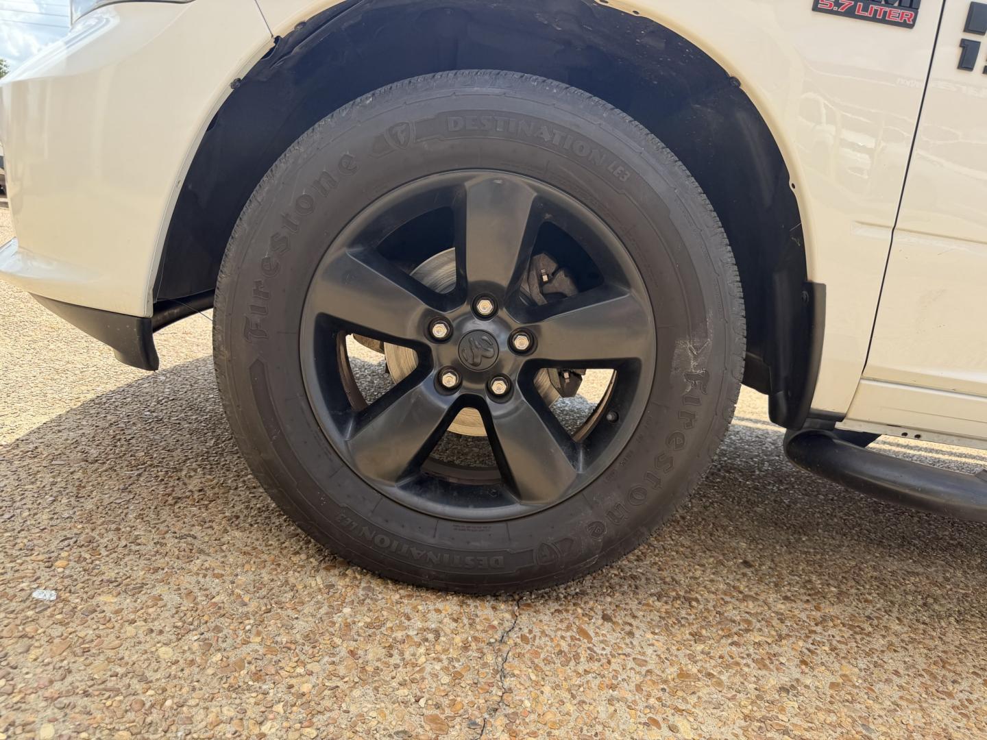 2017 WHITE RAM 1500 TRADESMAN (1C6RR6KTXHS) , located at 922 W. Beacon St., Philadelphia, MS, 39350, (601) 650-3675, 32.770447, -89.127151- Photo#7