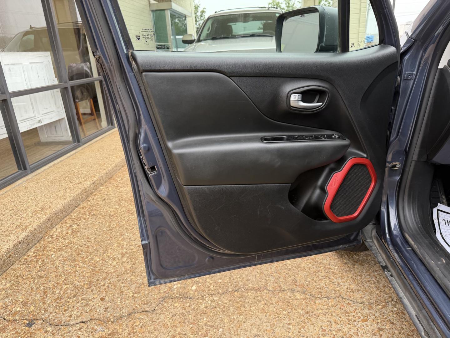 2019 BLUE JEEP RENEGADE TRAILHAWK (ZACNJBC17KP) , located at 922 W. Beacon St., Philadelphia, MS, 39350, (601) 650-3675, 32.770447, -89.127151- Photo#8