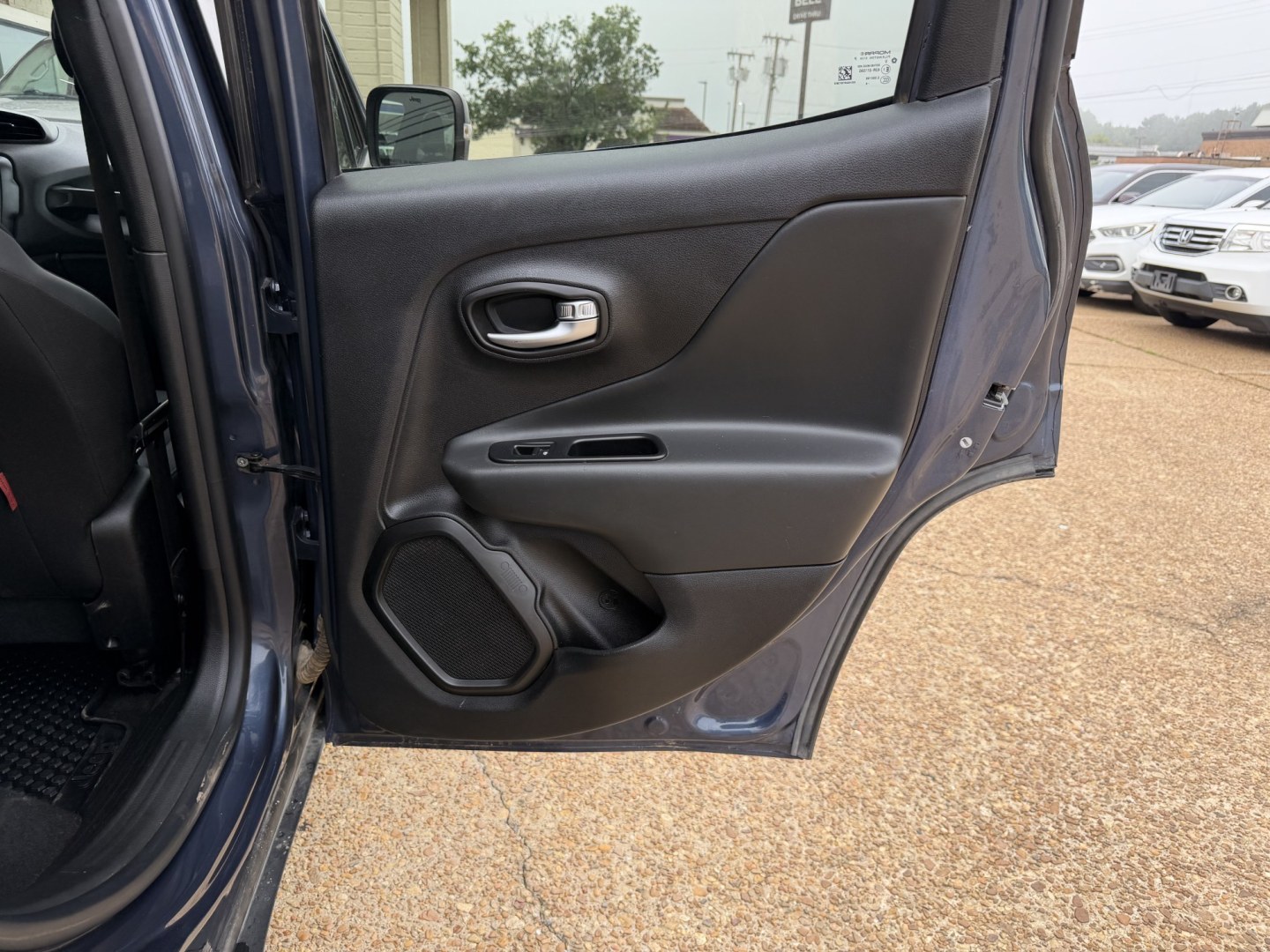 2019 BLUE JEEP RENEGADE TRAILHAWK (ZACNJBC17KP) , located at 922 W. Beacon St., Philadelphia, MS, 39350, (601) 650-3675, 32.770447, -89.127151- Photo#15