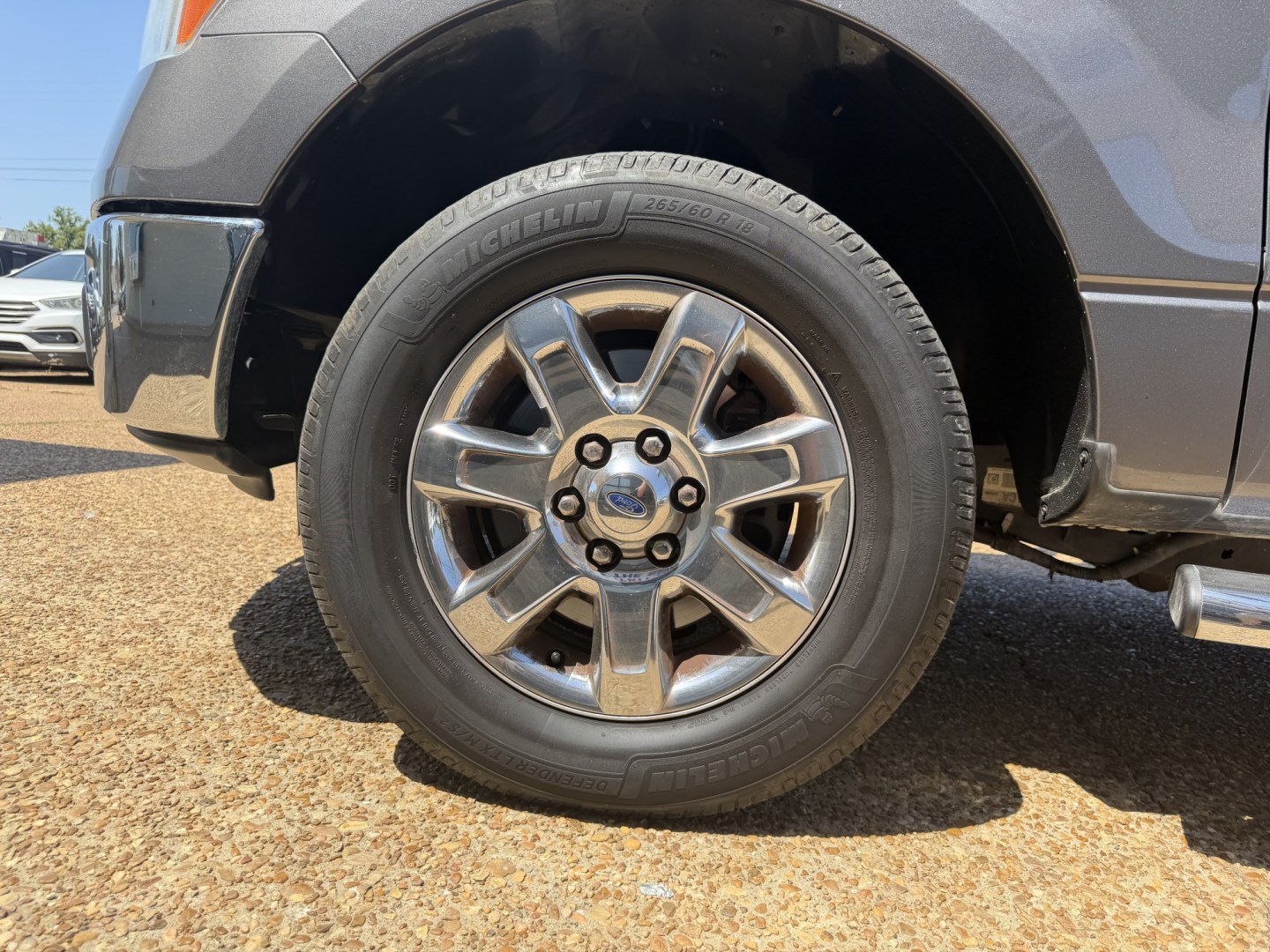 2013 GRAY FORD F-150 XLT (1FTEW1CM8DK) , located at 922 W. Beacon St., Philadelphia, MS, 39350, (601) 650-3675, 32.770447, -89.127151- Photo#7