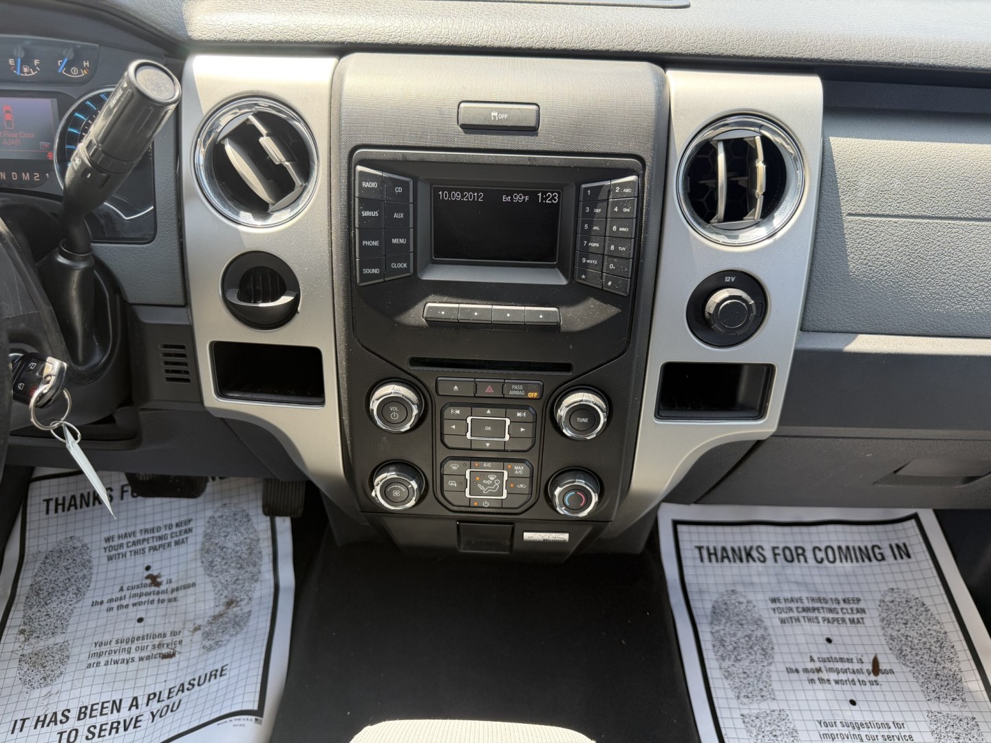 2013 GRAY FORD F-150 XLT (1FTEW1CM8DK) , located at 922 W. Beacon St., Philadelphia, MS, 39350, (601) 650-3675, 32.770447, -89.127151- Photo#17