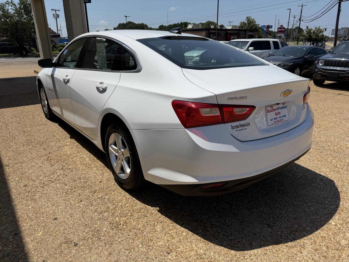 2023 WHITE CHEVROLET MALIBU LS (1FL) (1G1ZC5ST7PF) , located at 922 W. Beacon St., Philadelphia, MS, 39350, (601) 650-3675, 32.770447, -89.127151- Photo#3